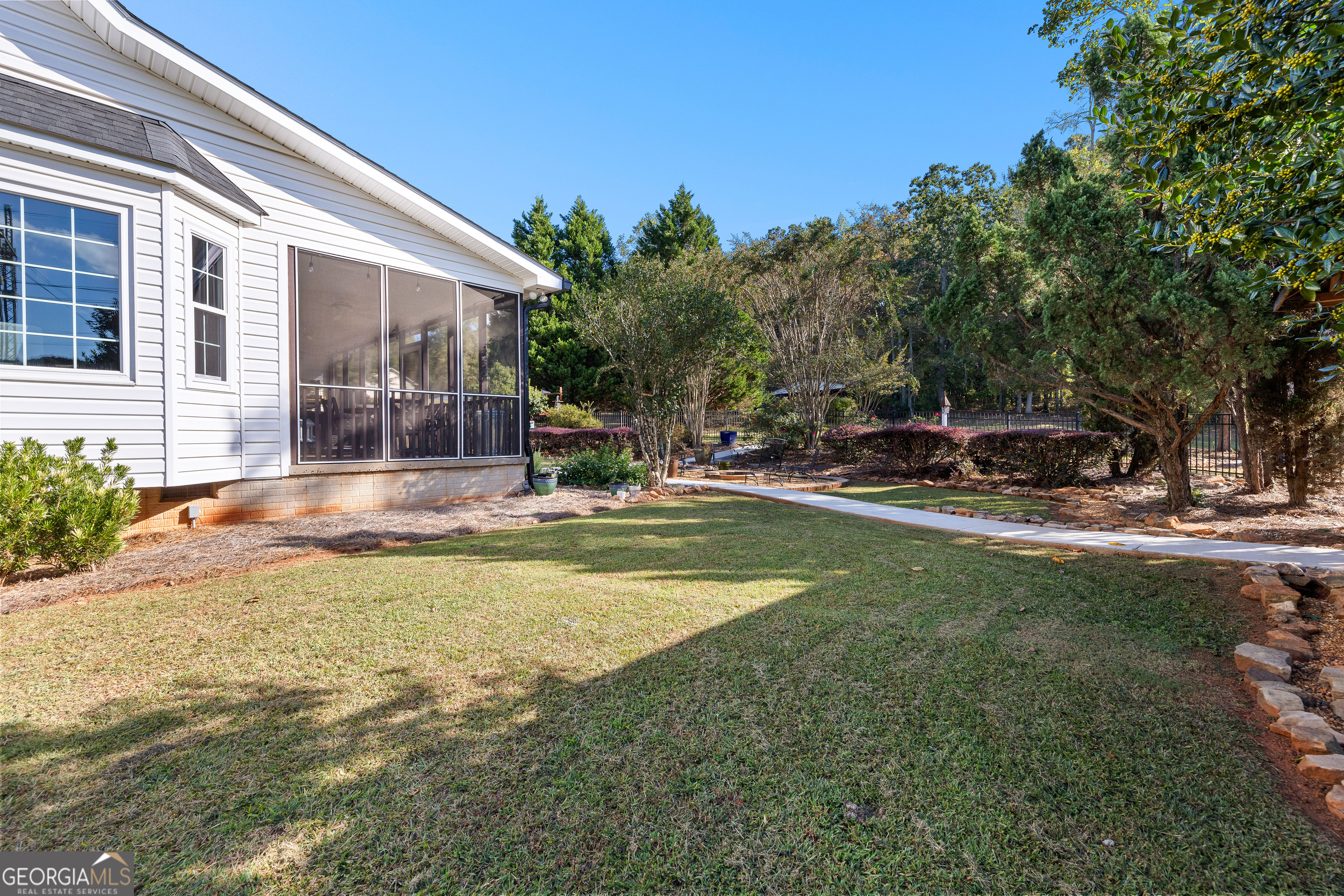98 Gosdin Road
