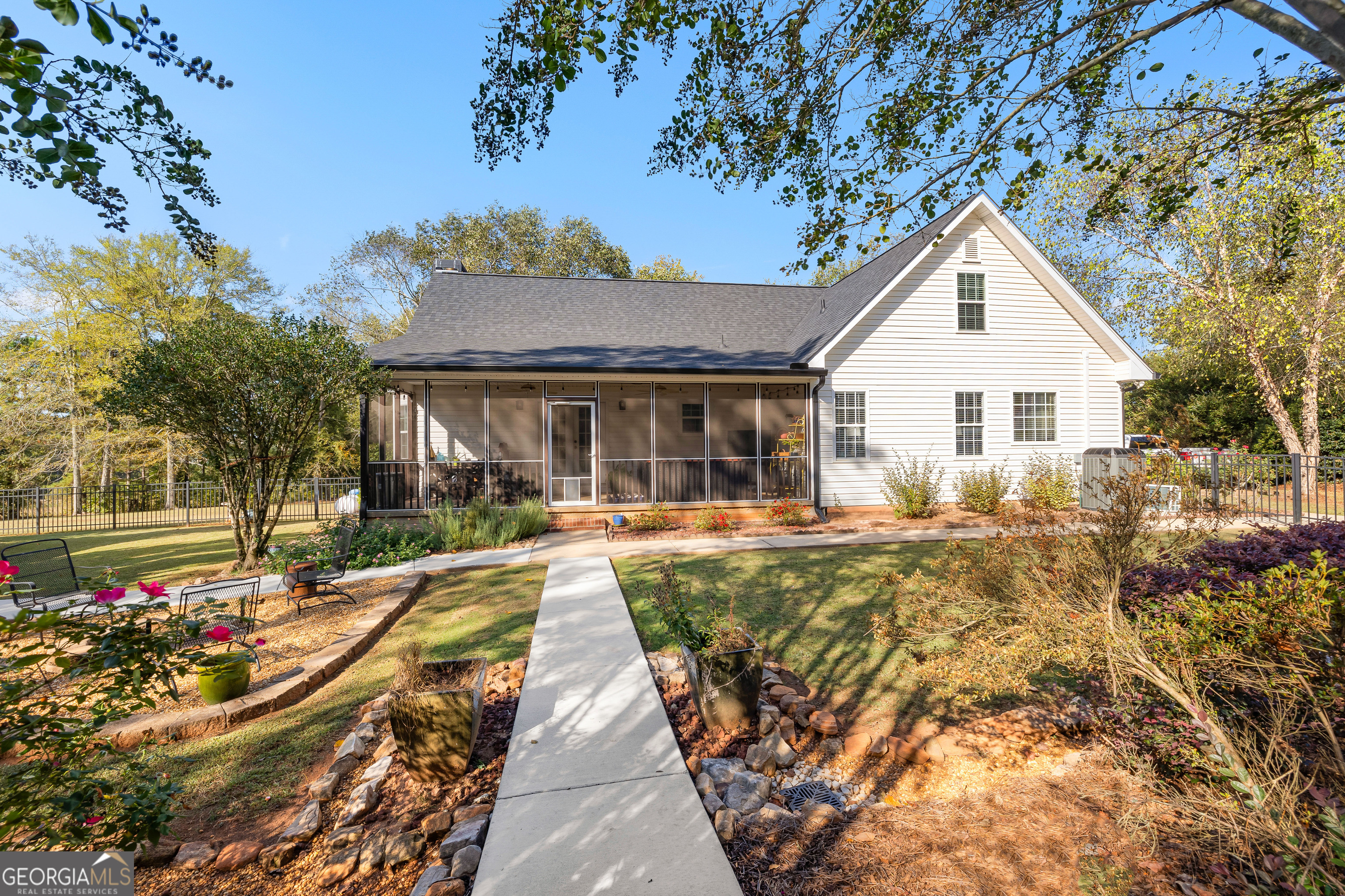 98 Gosdin Road