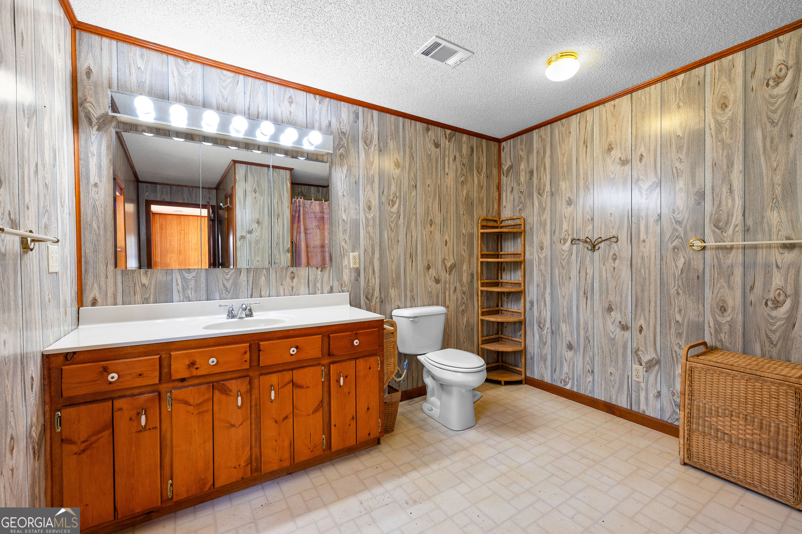 6535 Ridgeway Road, Franklin