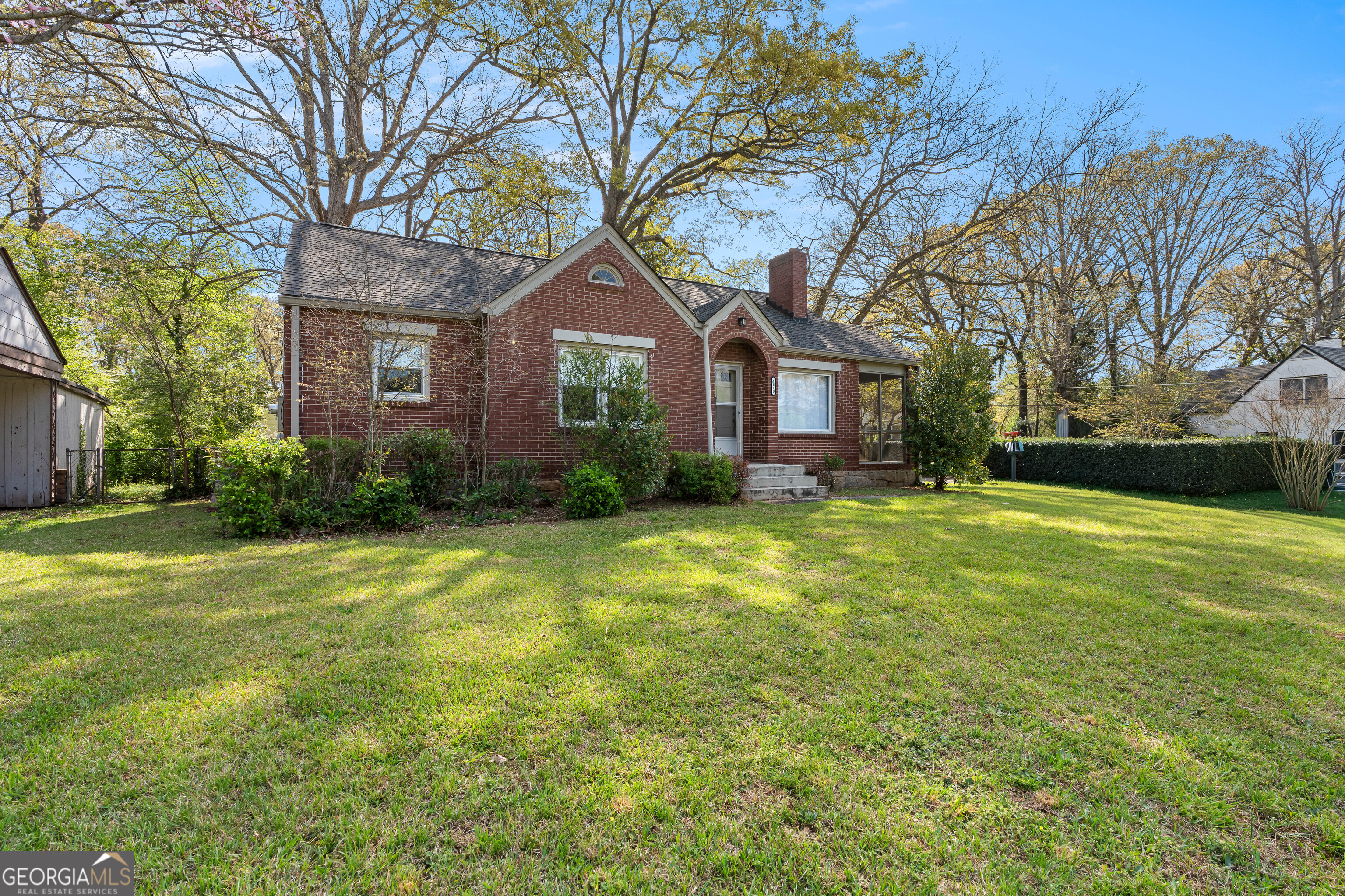 1610 Brewer Boulevard SW