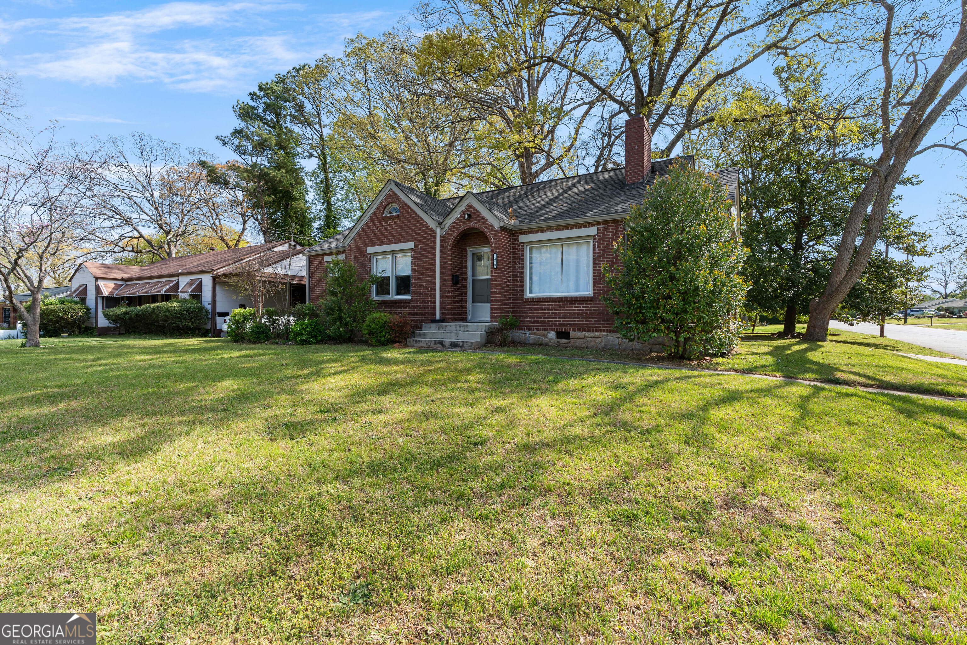 1610 Brewer Boulevard SW