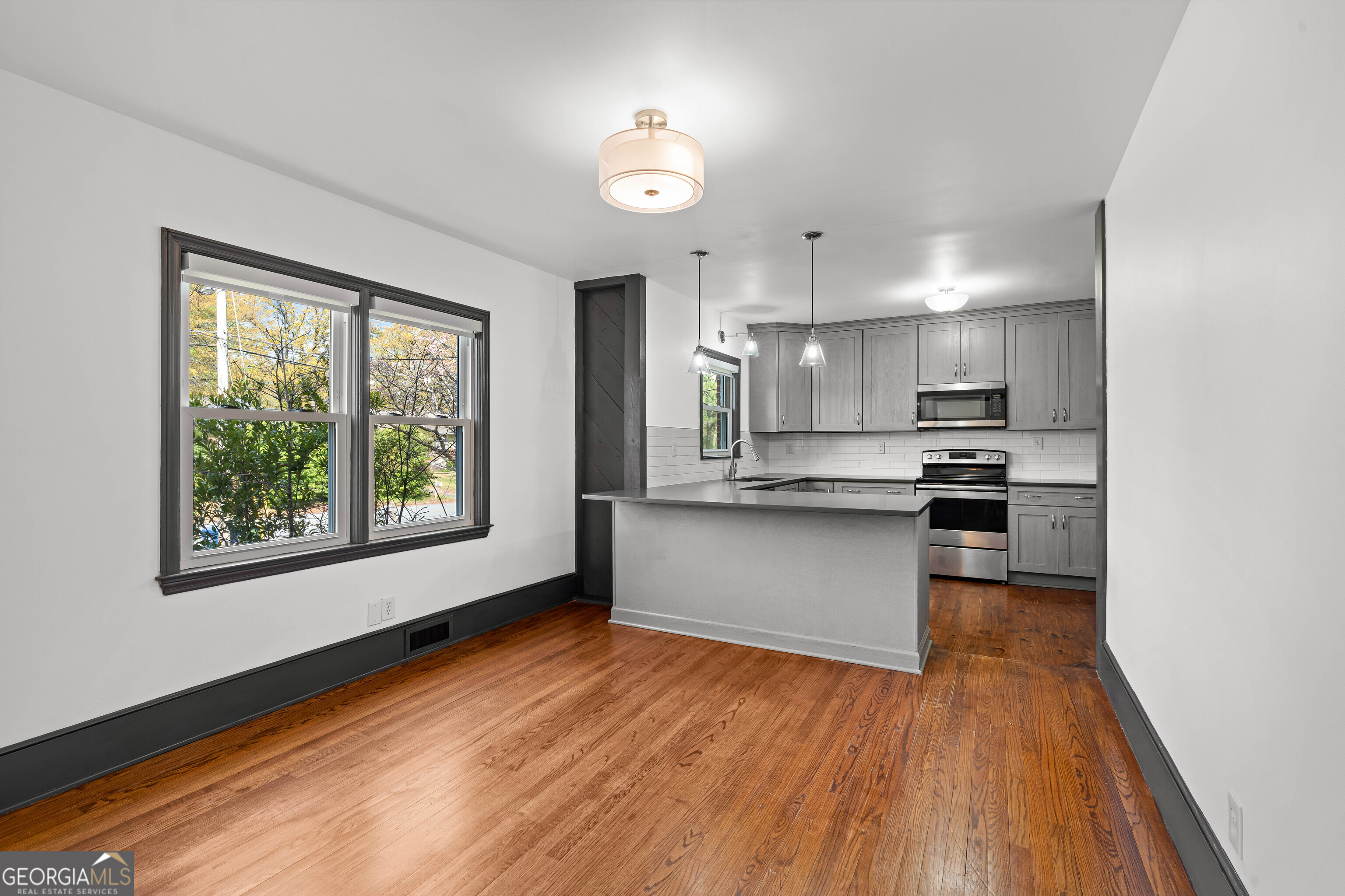 1610 Brewer Boulevard SW