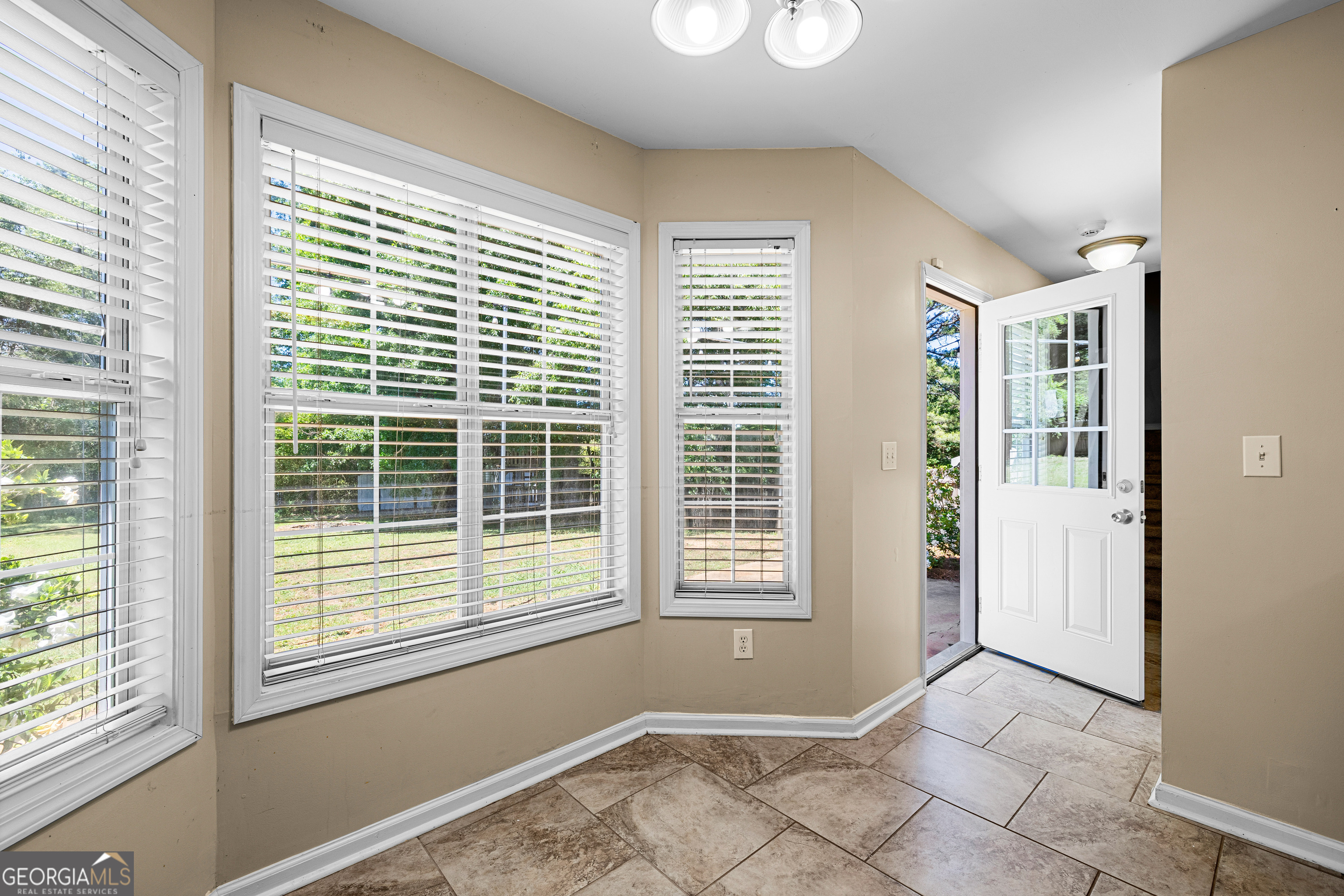 113 Calico Loop