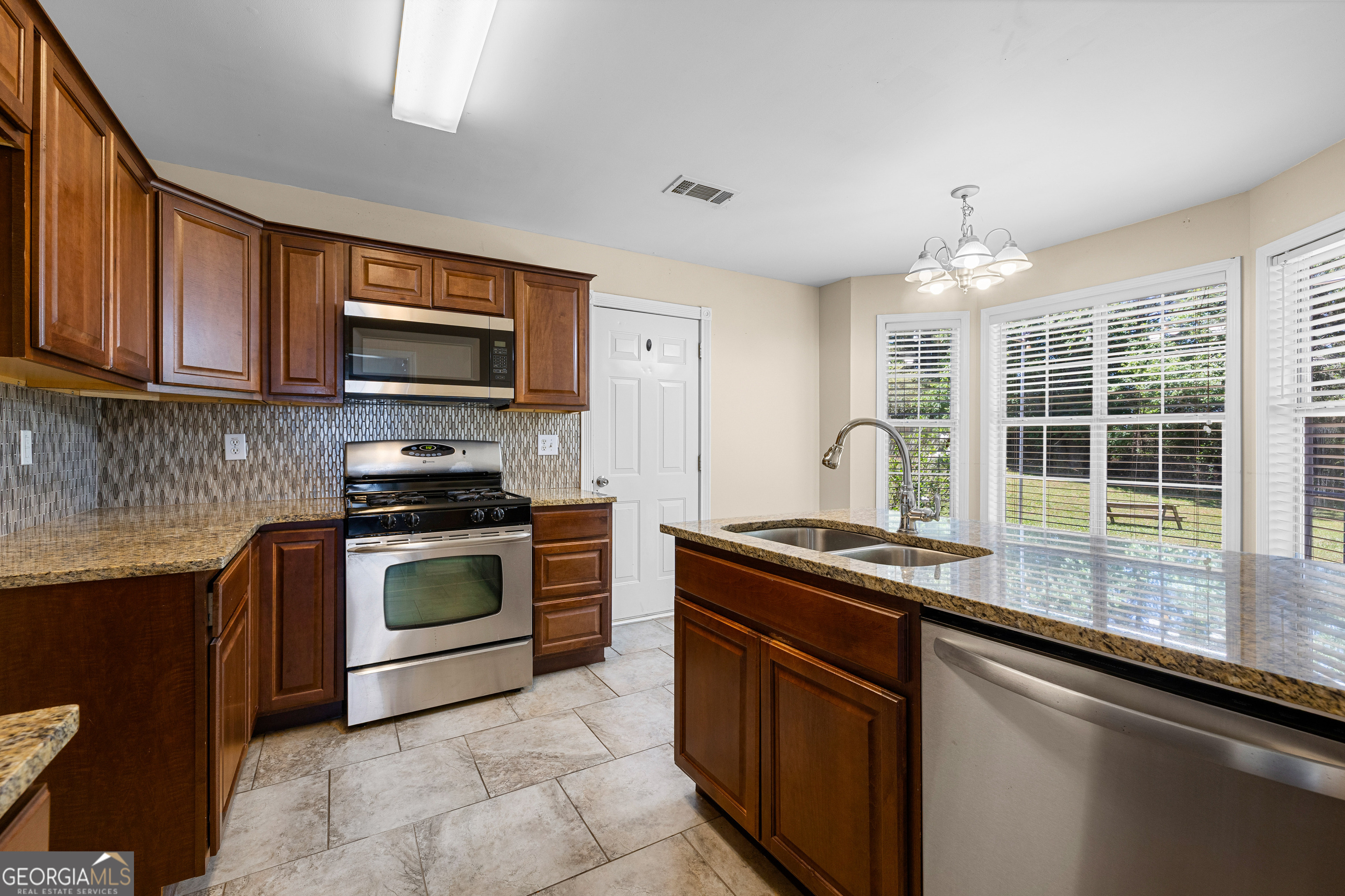 113 Calico Loop