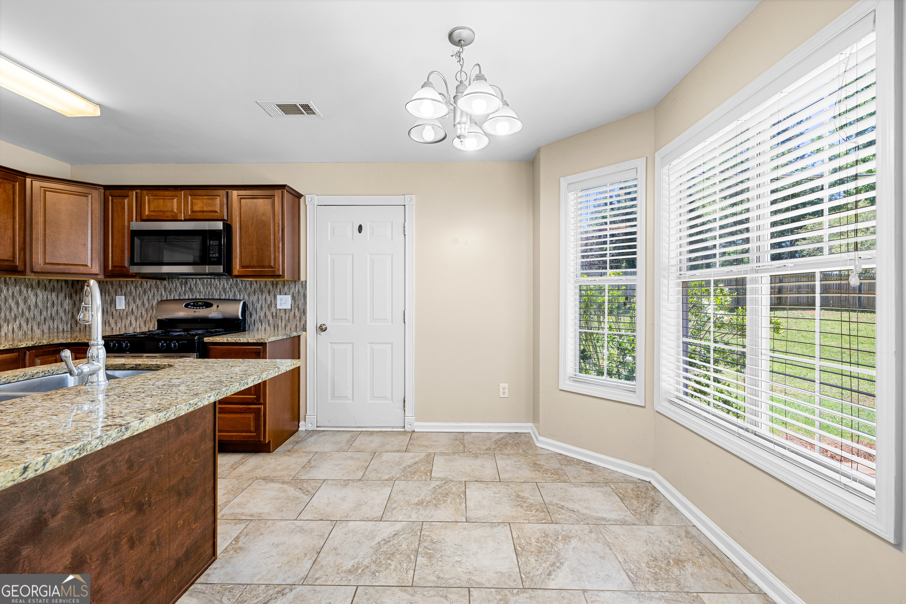 113 Calico Loop