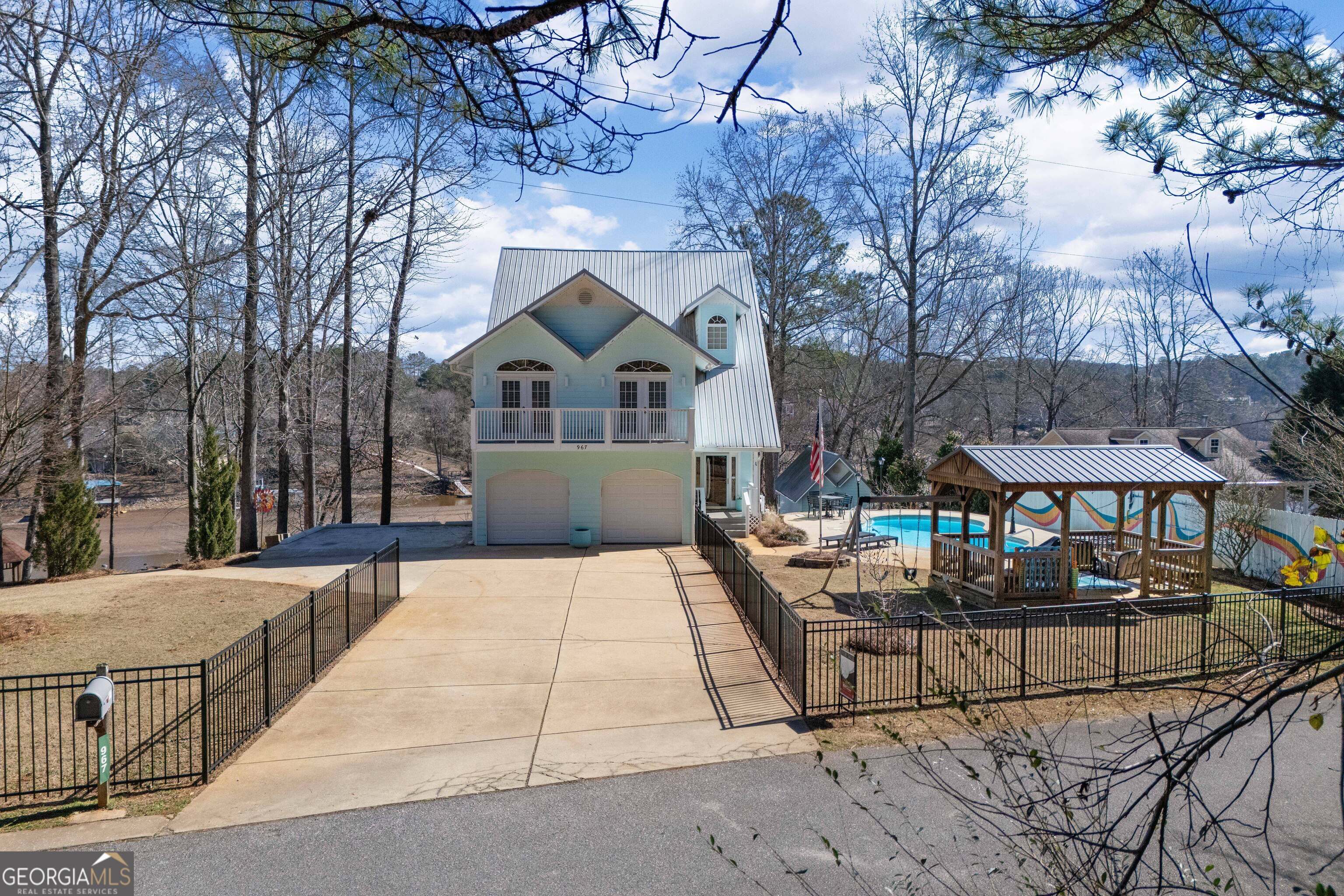 967 Wright Way