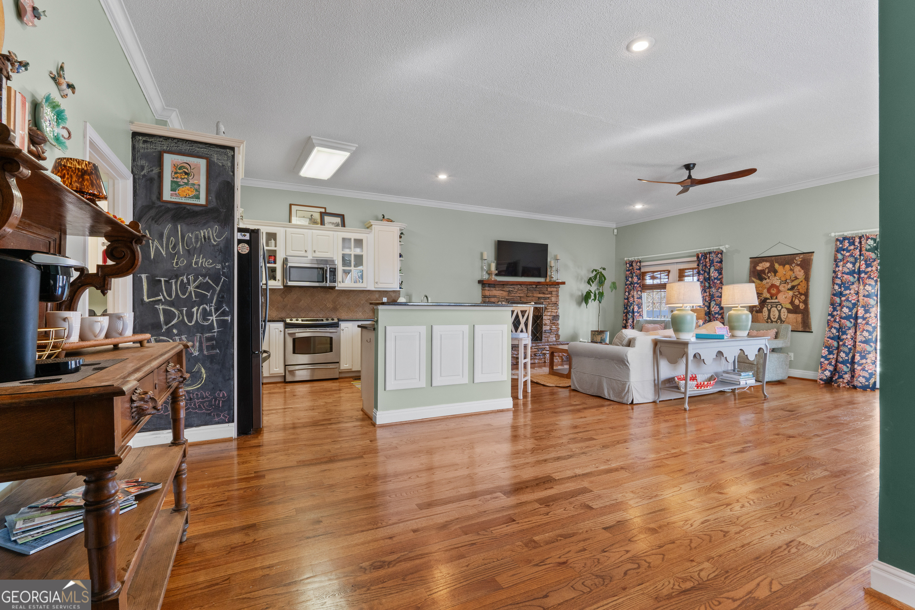 967 Wright Way