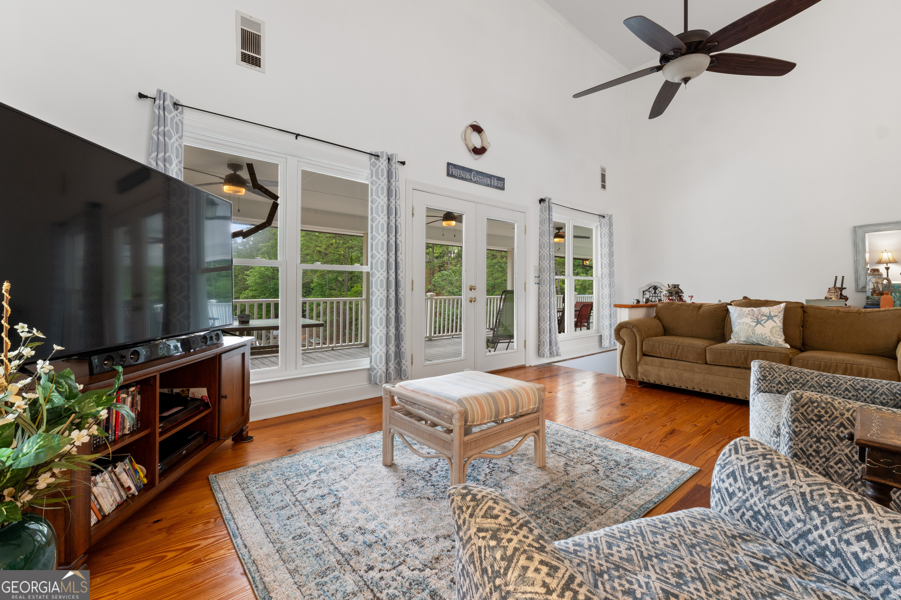 890 County Road 816