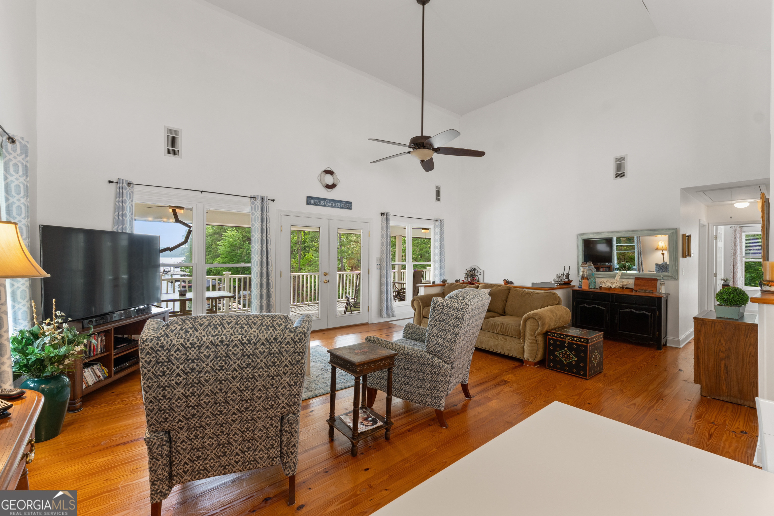890 County Road 816