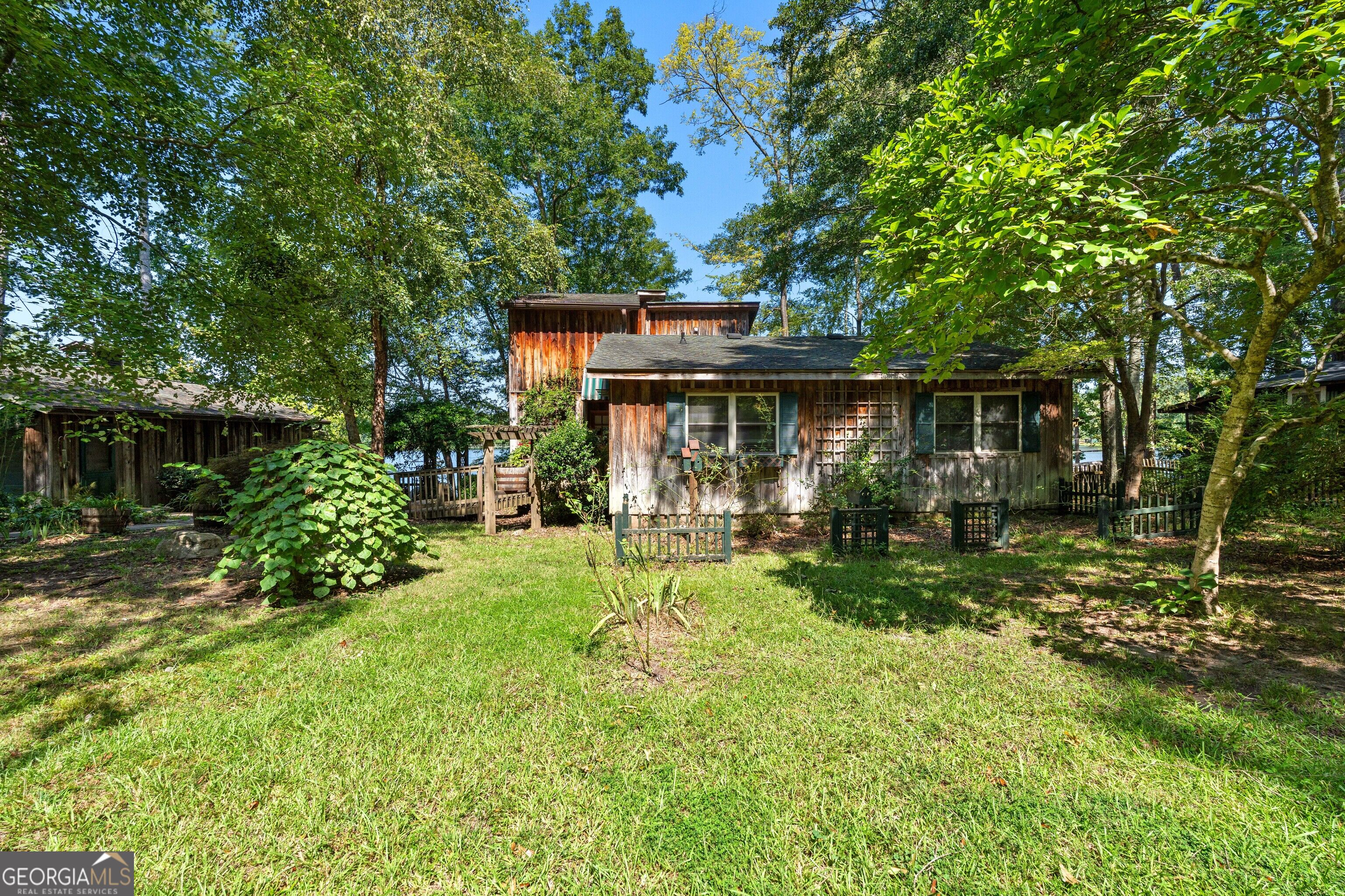 30 Peachtree Drive
