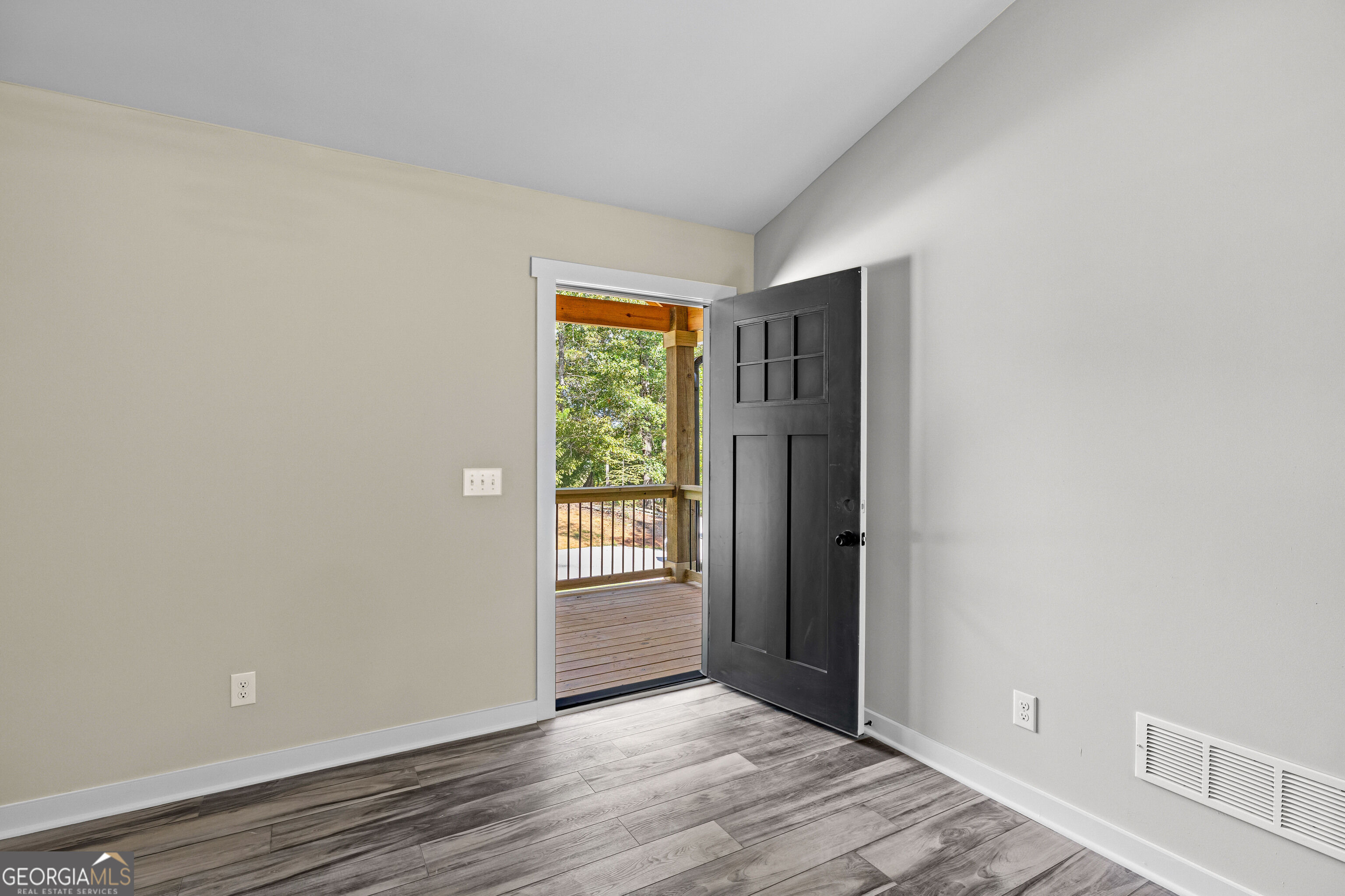 88 Dogwood Ridge N