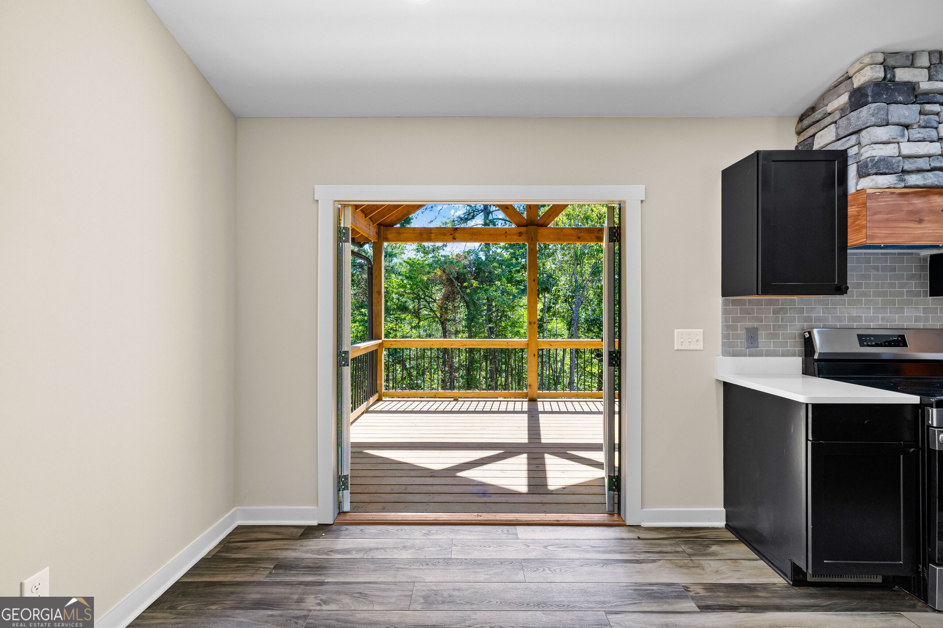 88 Dogwood Ridge N