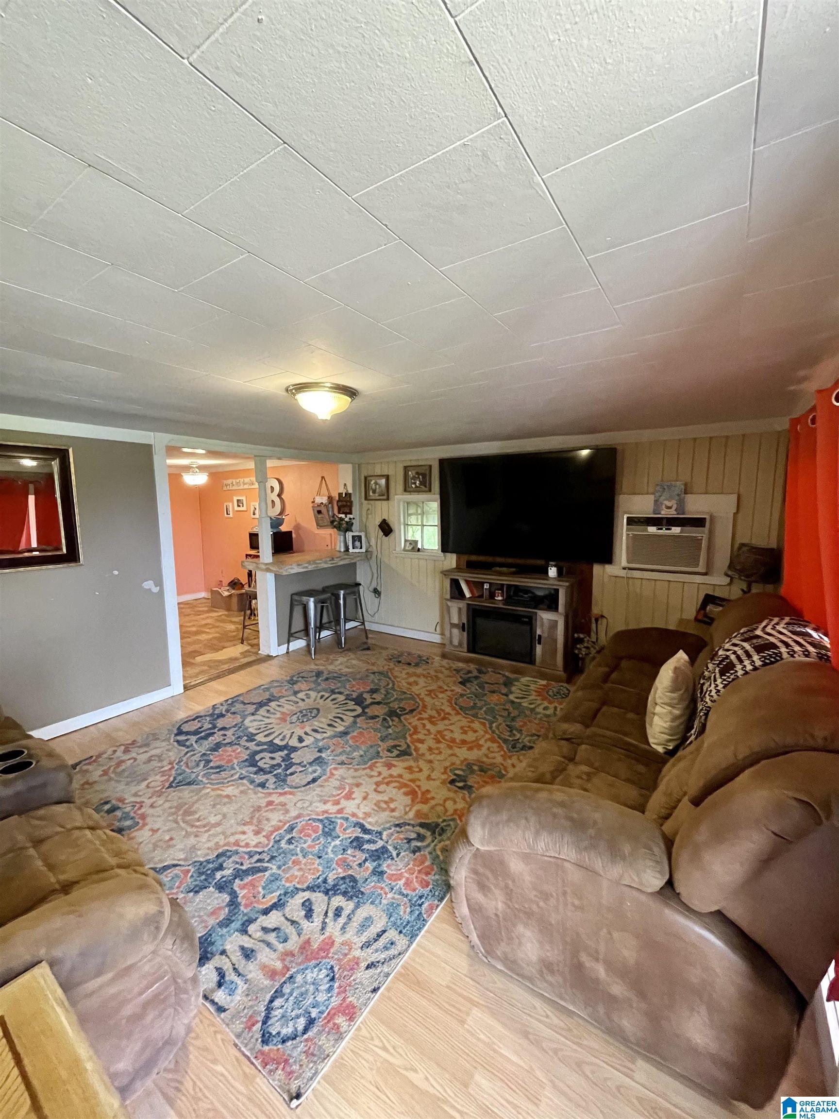 401 COUNTY ROAD 19
