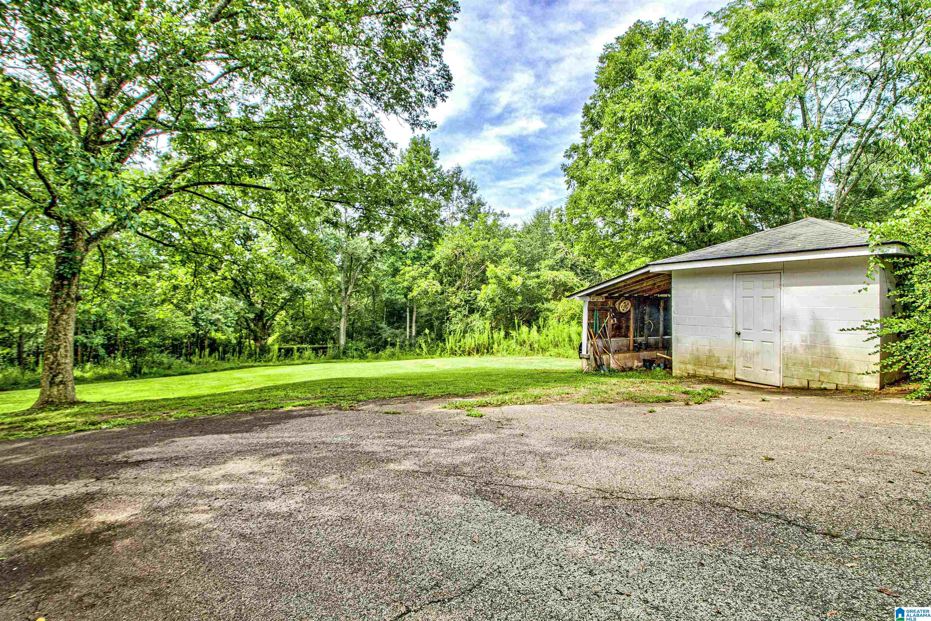 35 HOLMES AVENUE
