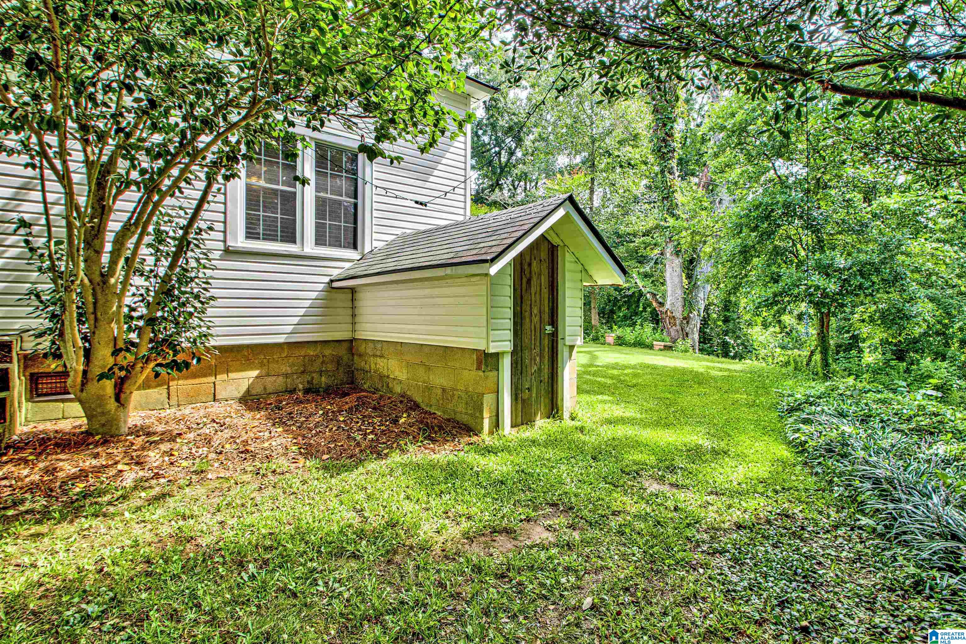 35 HOLMES AVENUE