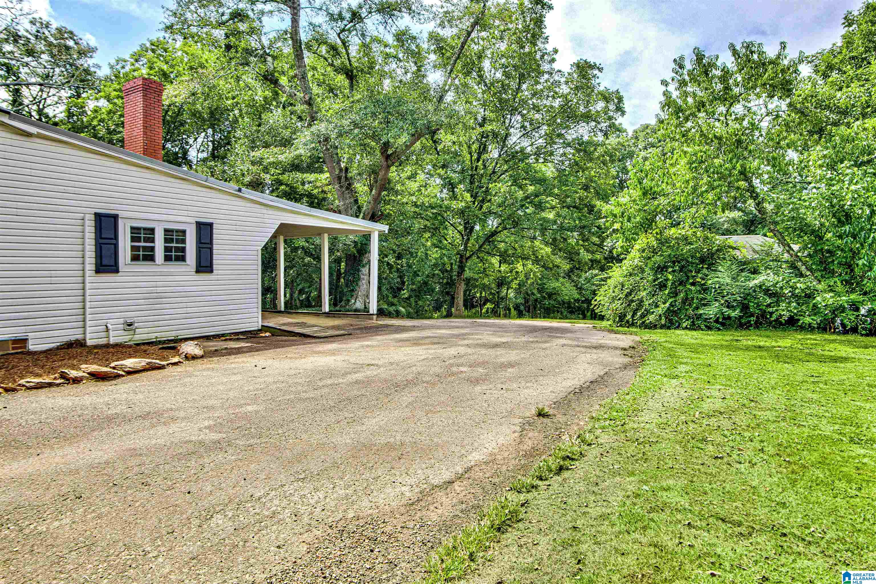 35 HOLMES AVENUE