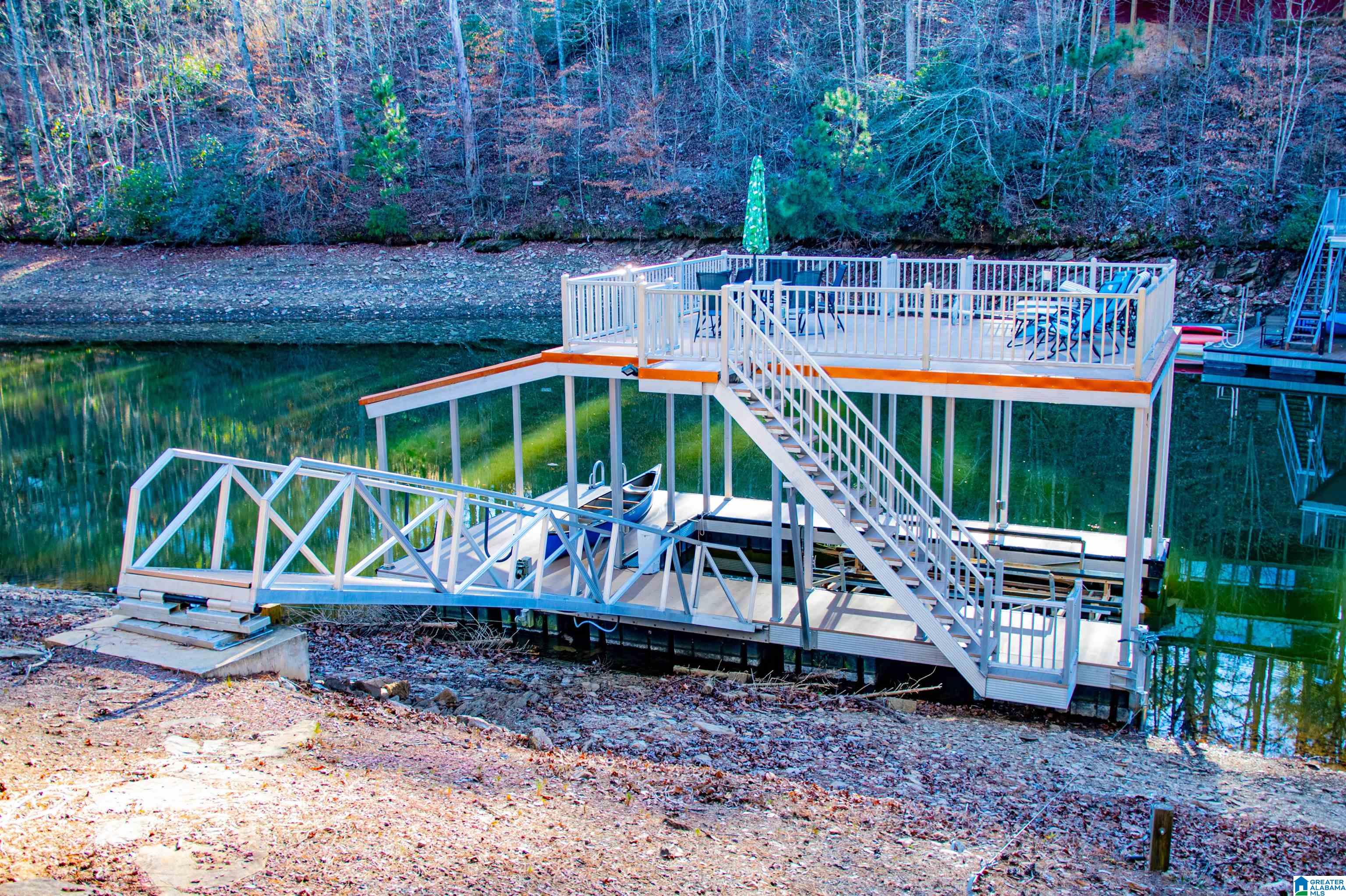 923 LAKE GENEVA DRIVE