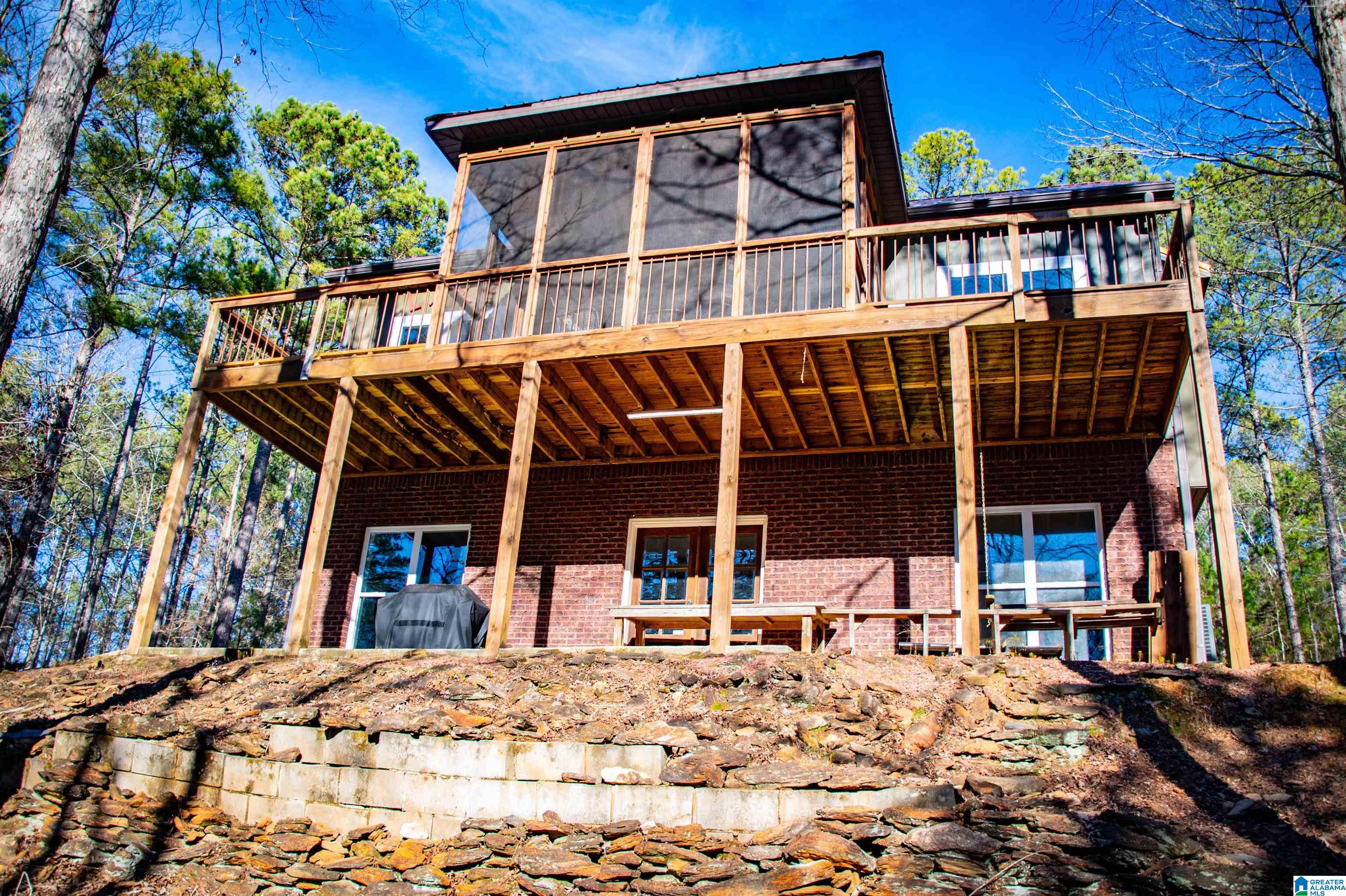 923 LAKE GENEVA DRIVE