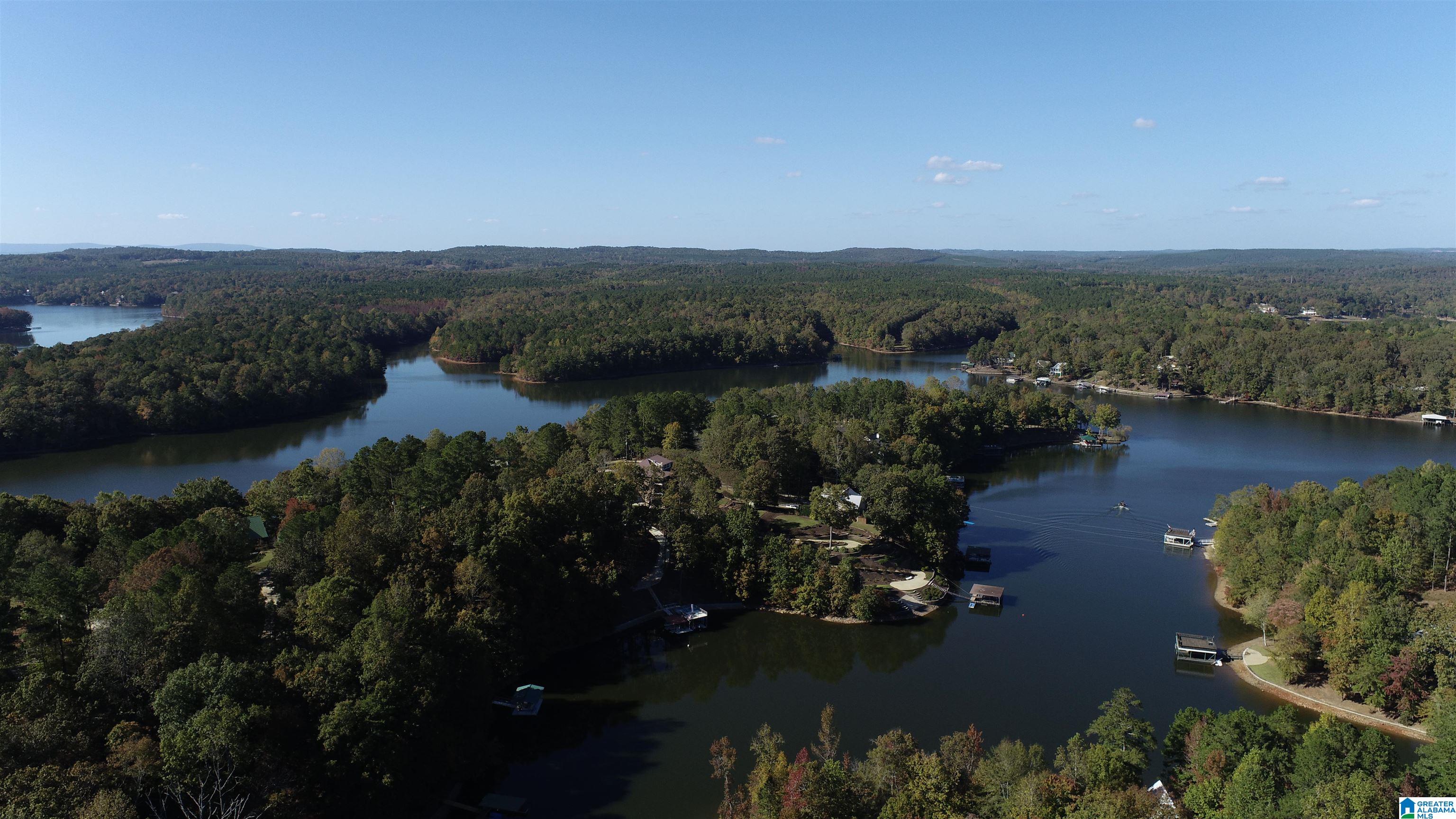 14 LAKE GENEVA DRIVE 14