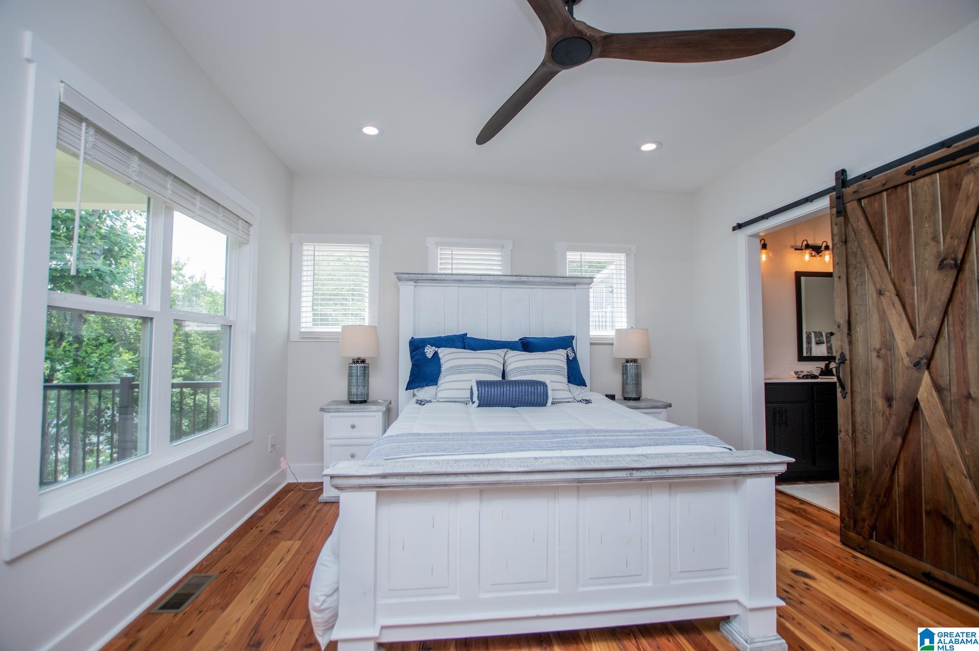 423 PINEYWOODS DRIVE