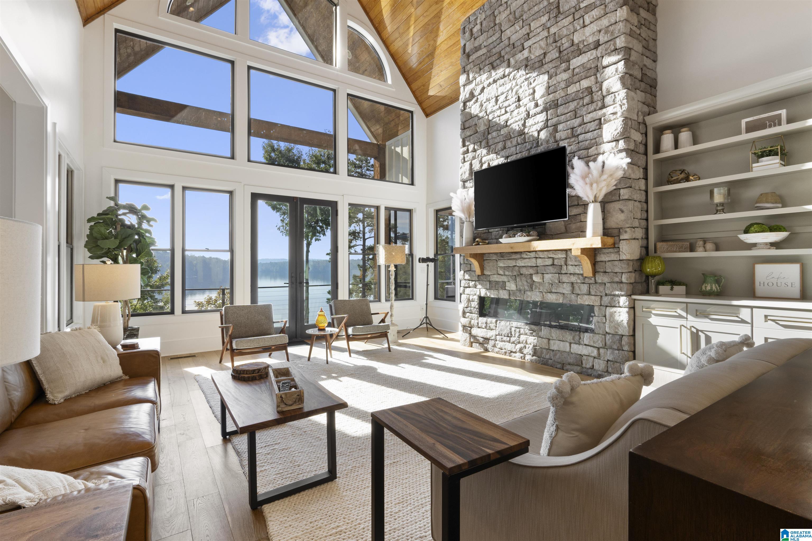 222 COUNTY ROAD 3291