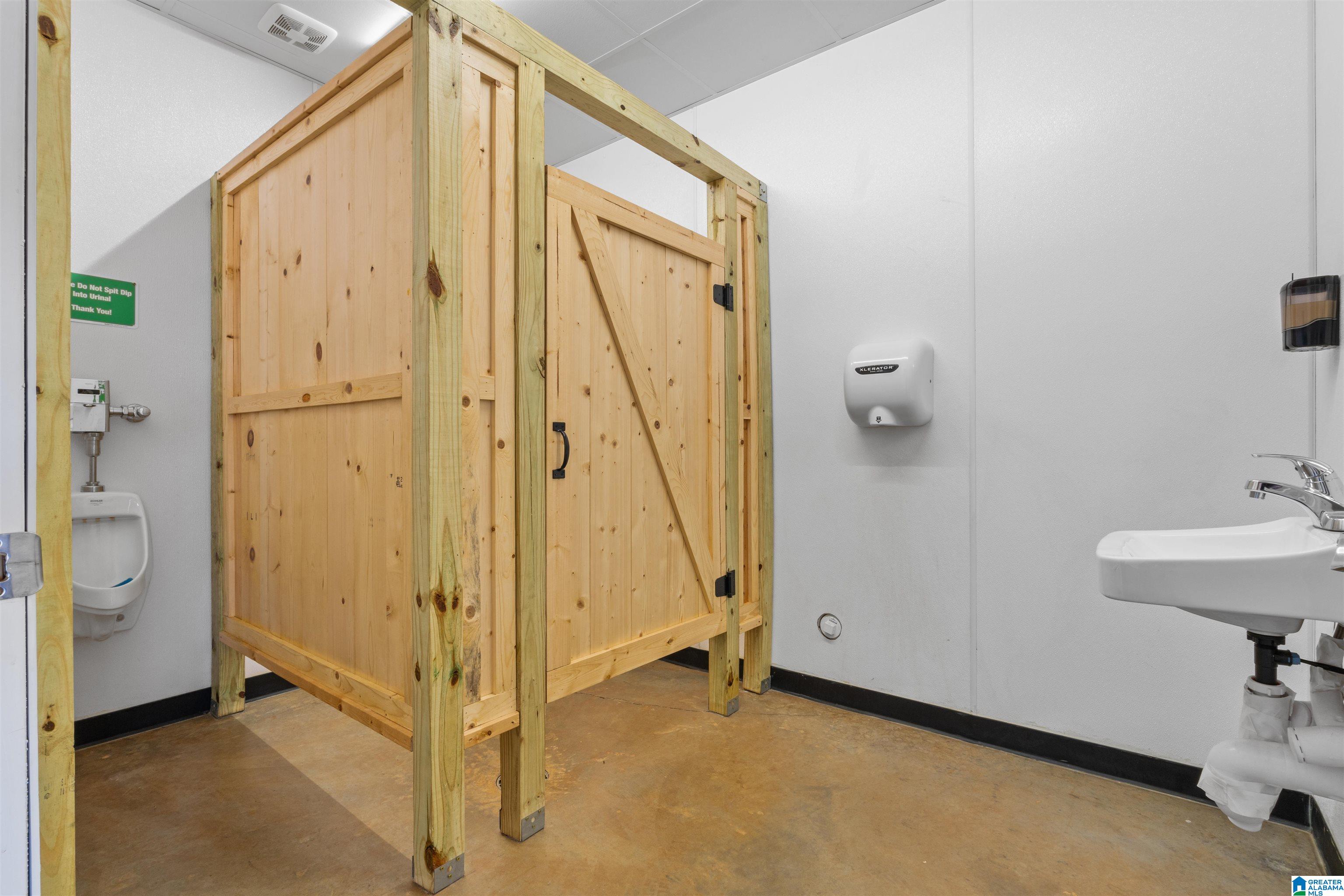 1310 COUNTY ROAD 269