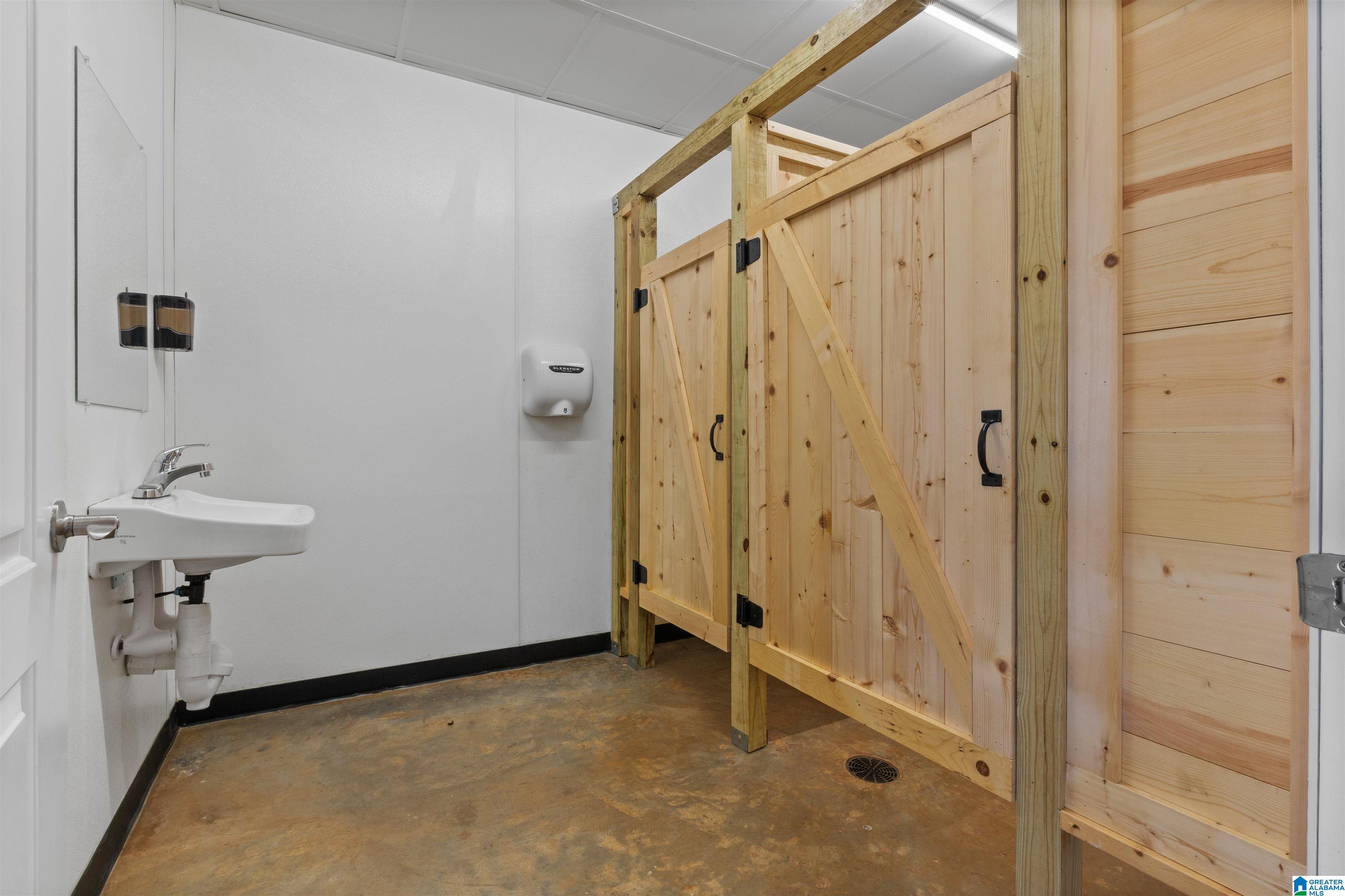 1310 COUNTY ROAD 269