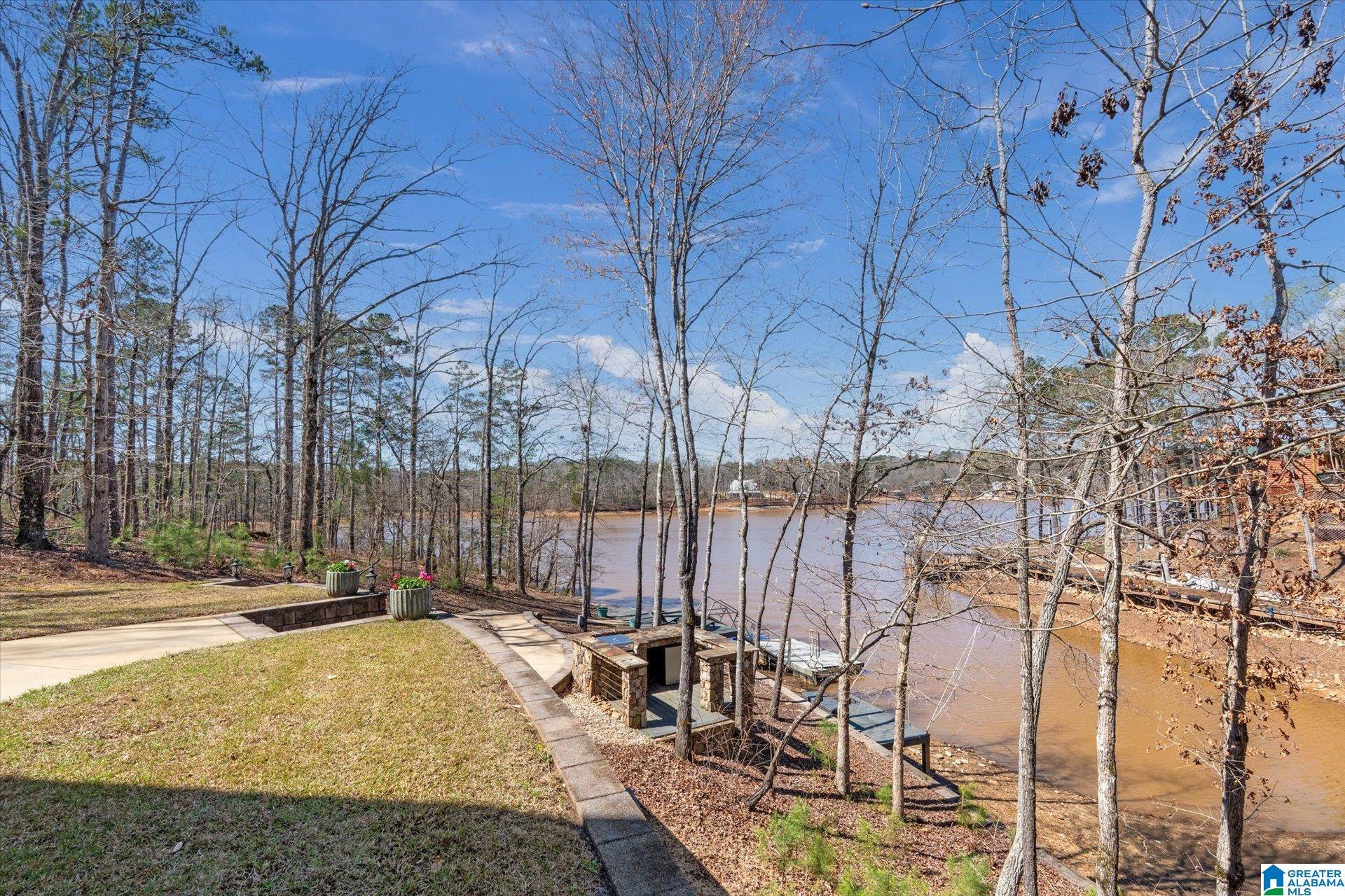 96 COUNTY ROAD 1292