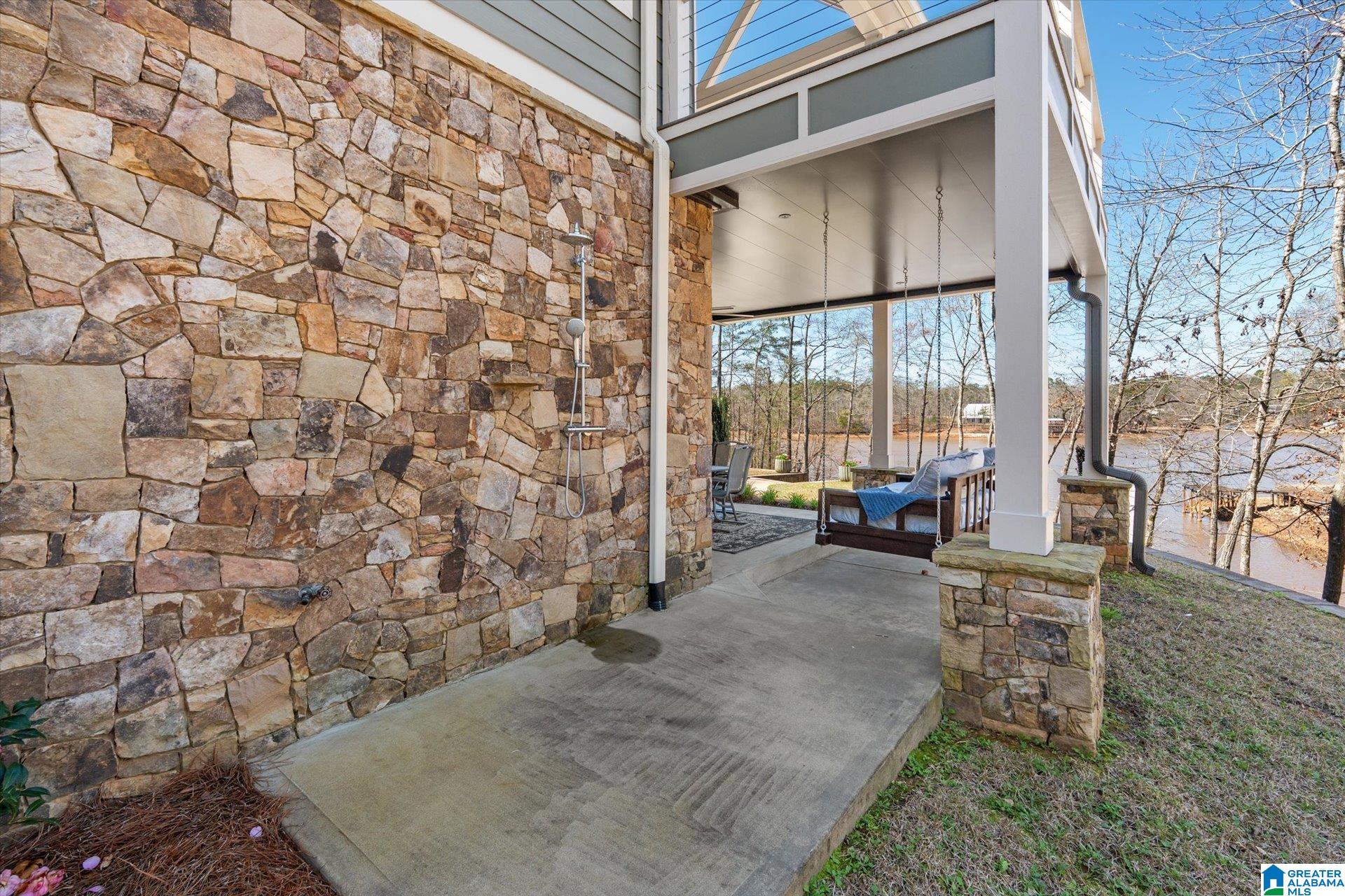 96 COUNTY ROAD 1292