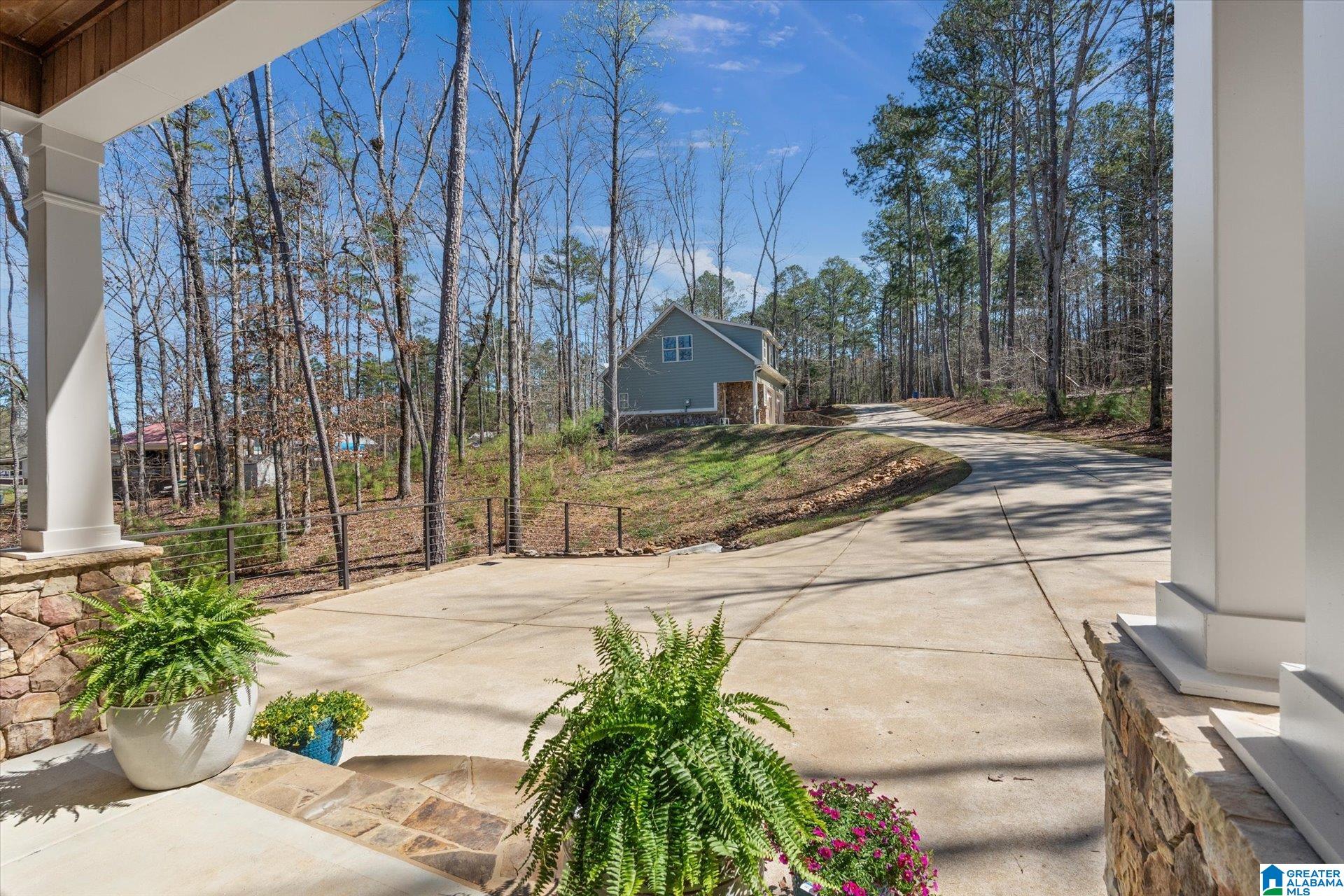 96 COUNTY ROAD 1292