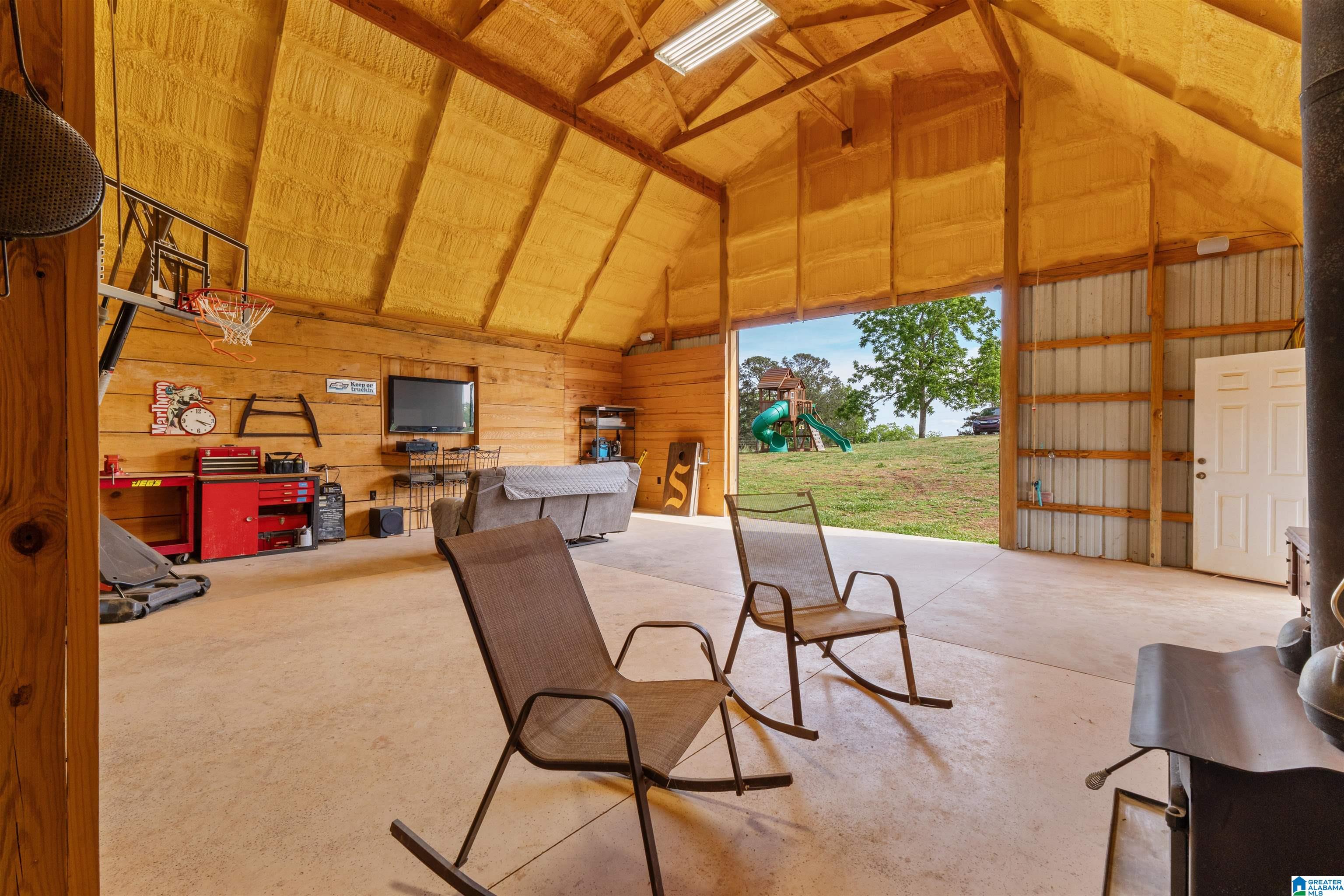 1435 COUNTY ROAD 633