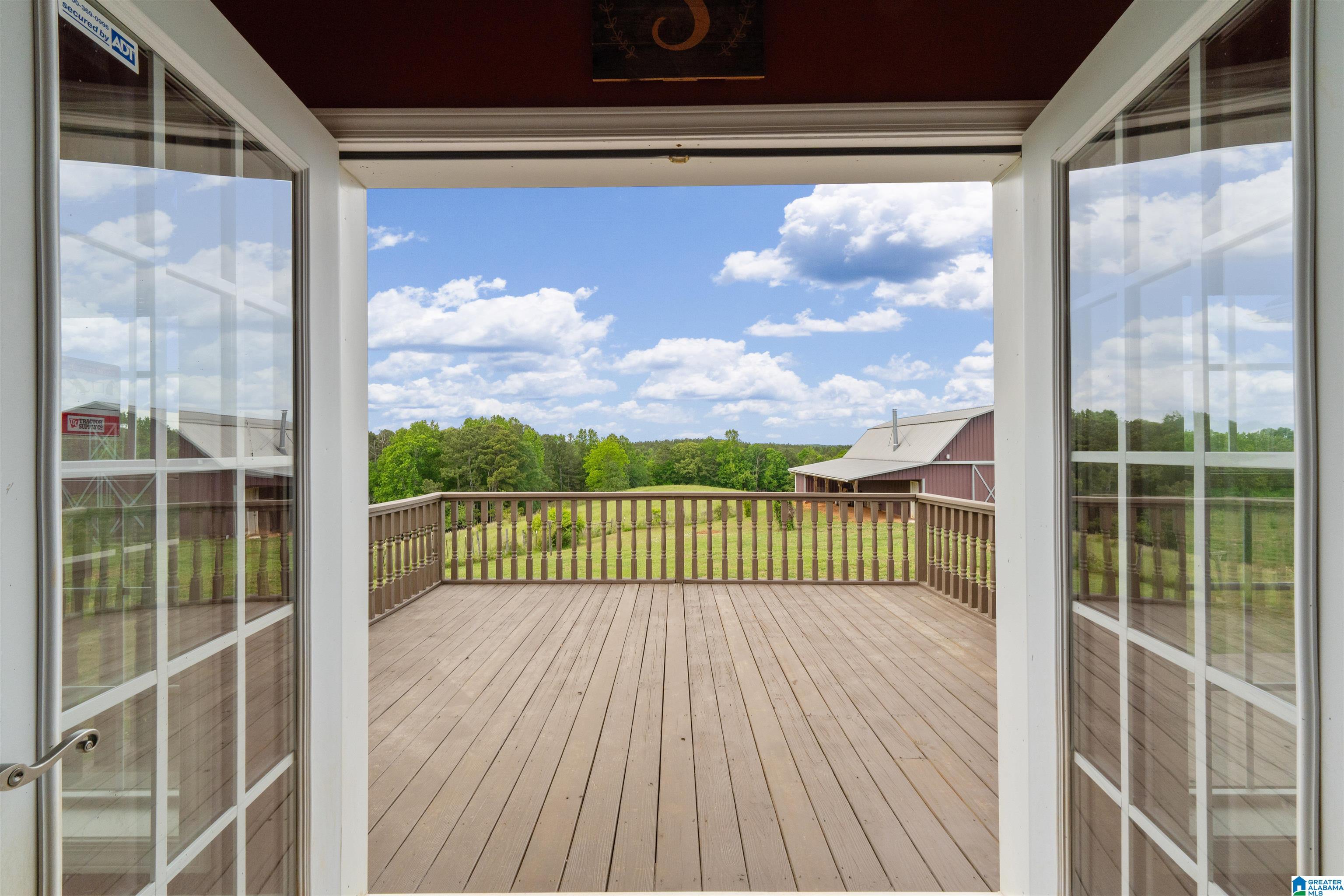1435 COUNTY ROAD 633