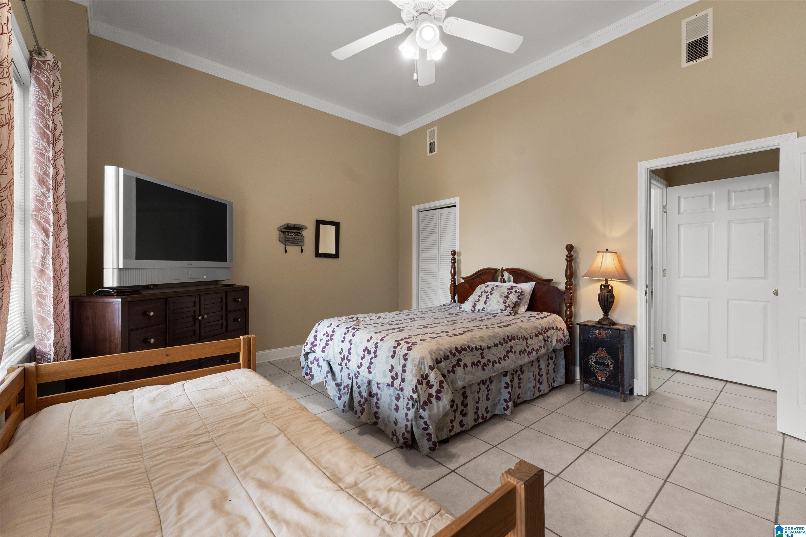 890 COUNTY ROAD 816