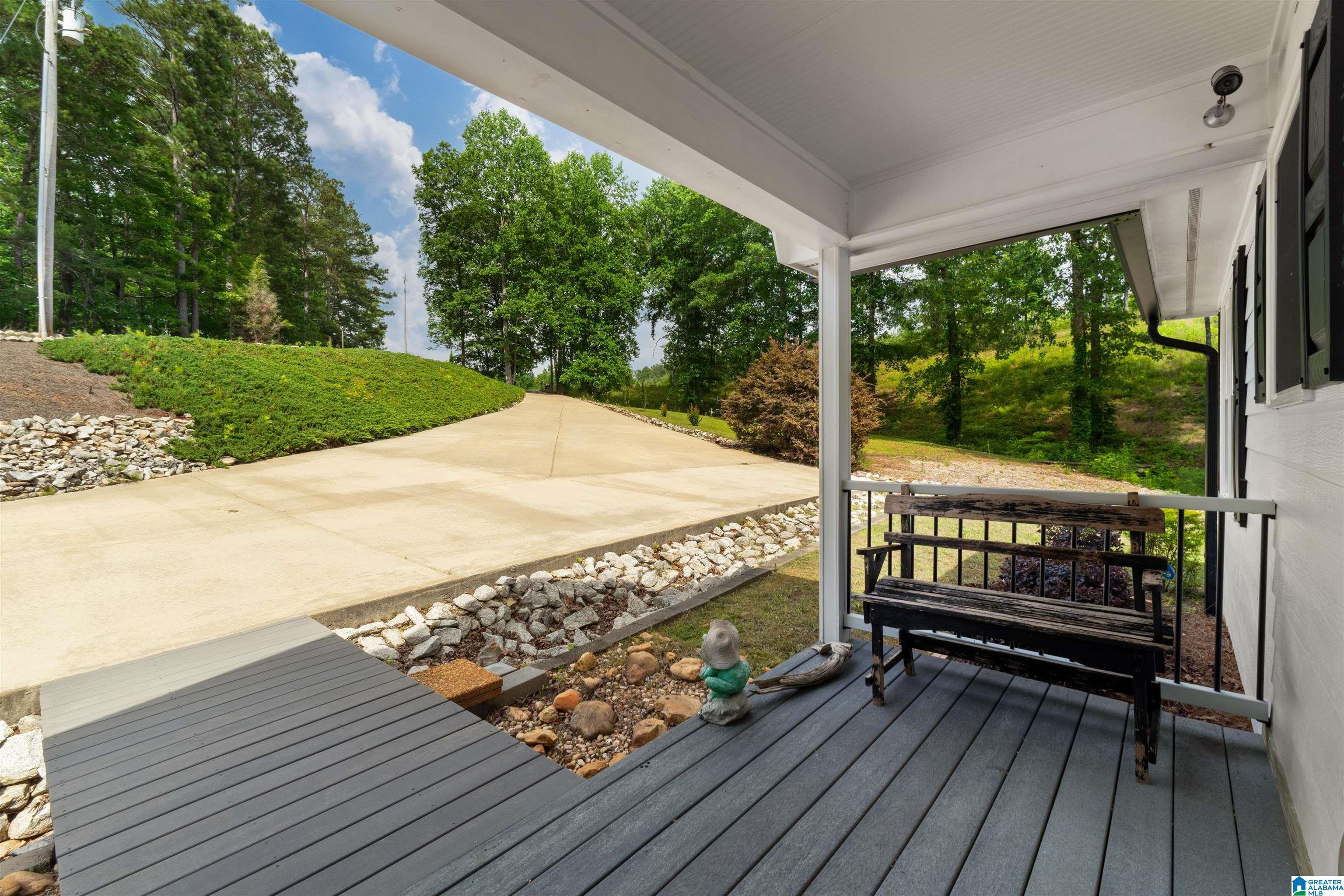 890 COUNTY ROAD 816