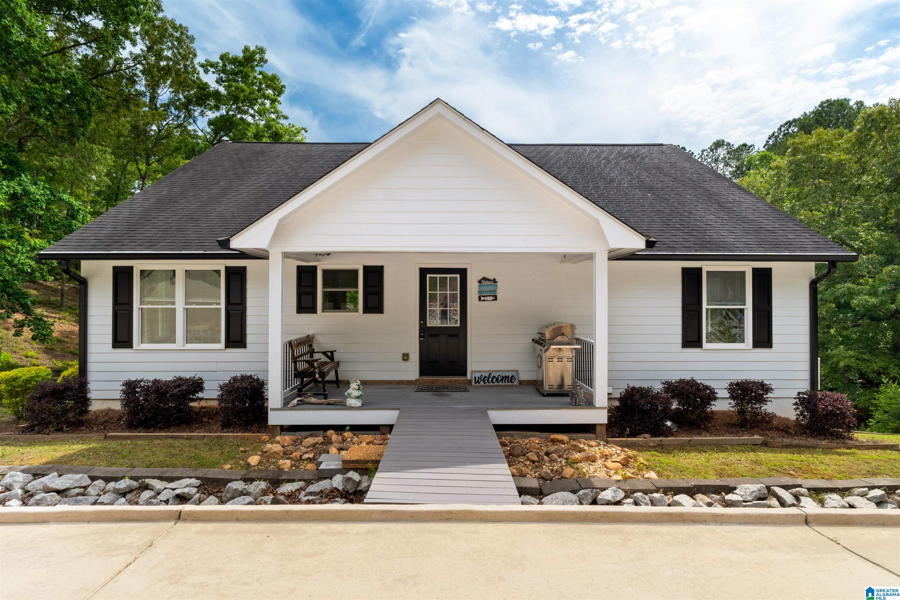 890 COUNTY ROAD 816