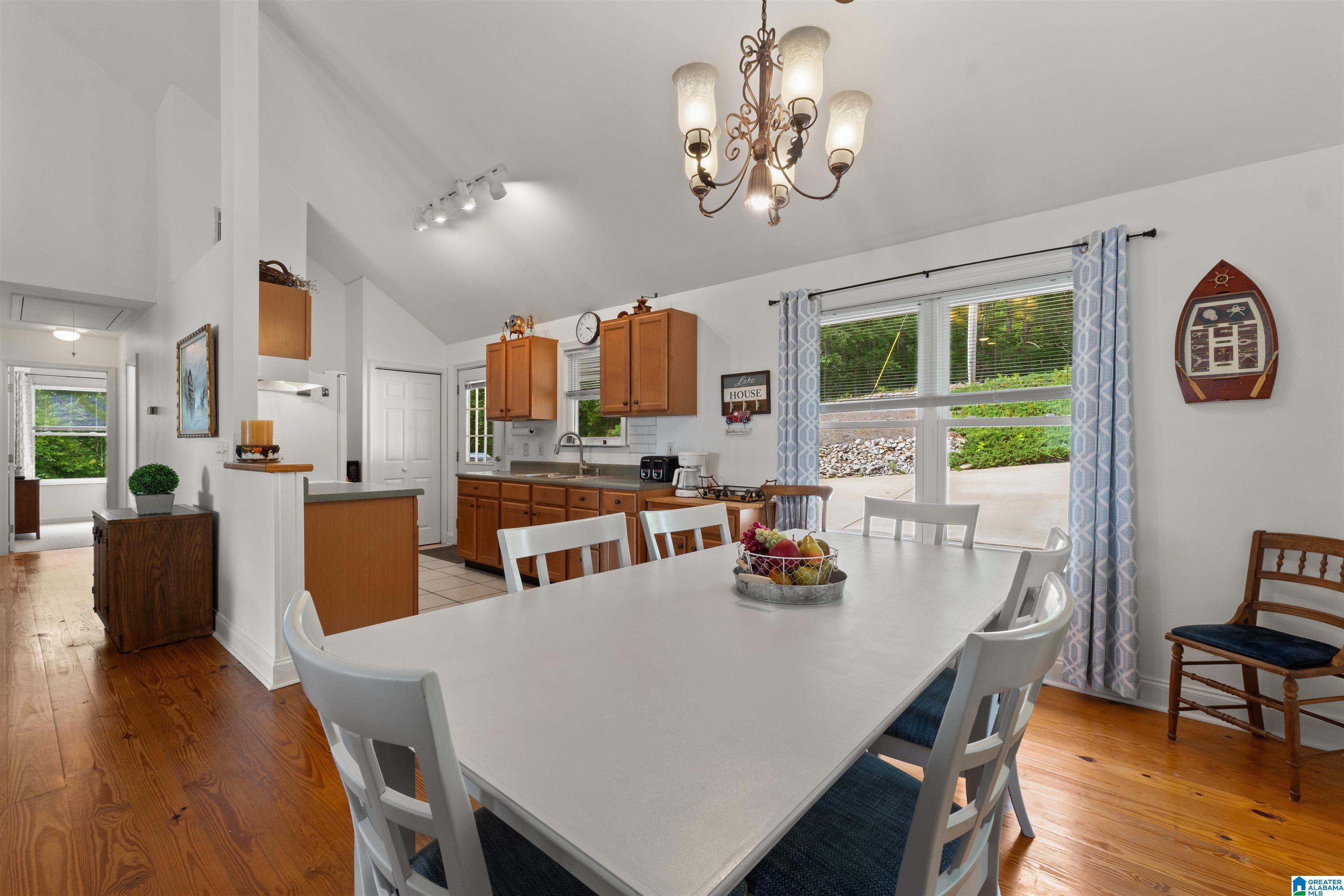 890 COUNTY ROAD 816