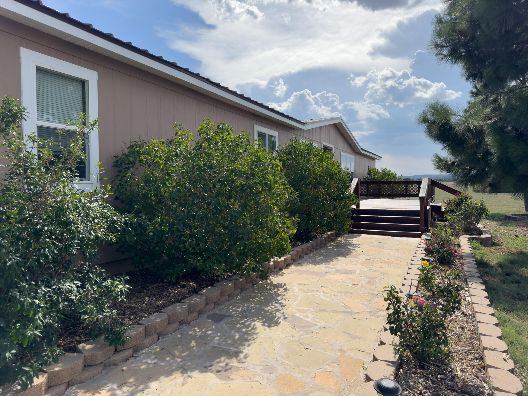 19 Rolling Hills Road