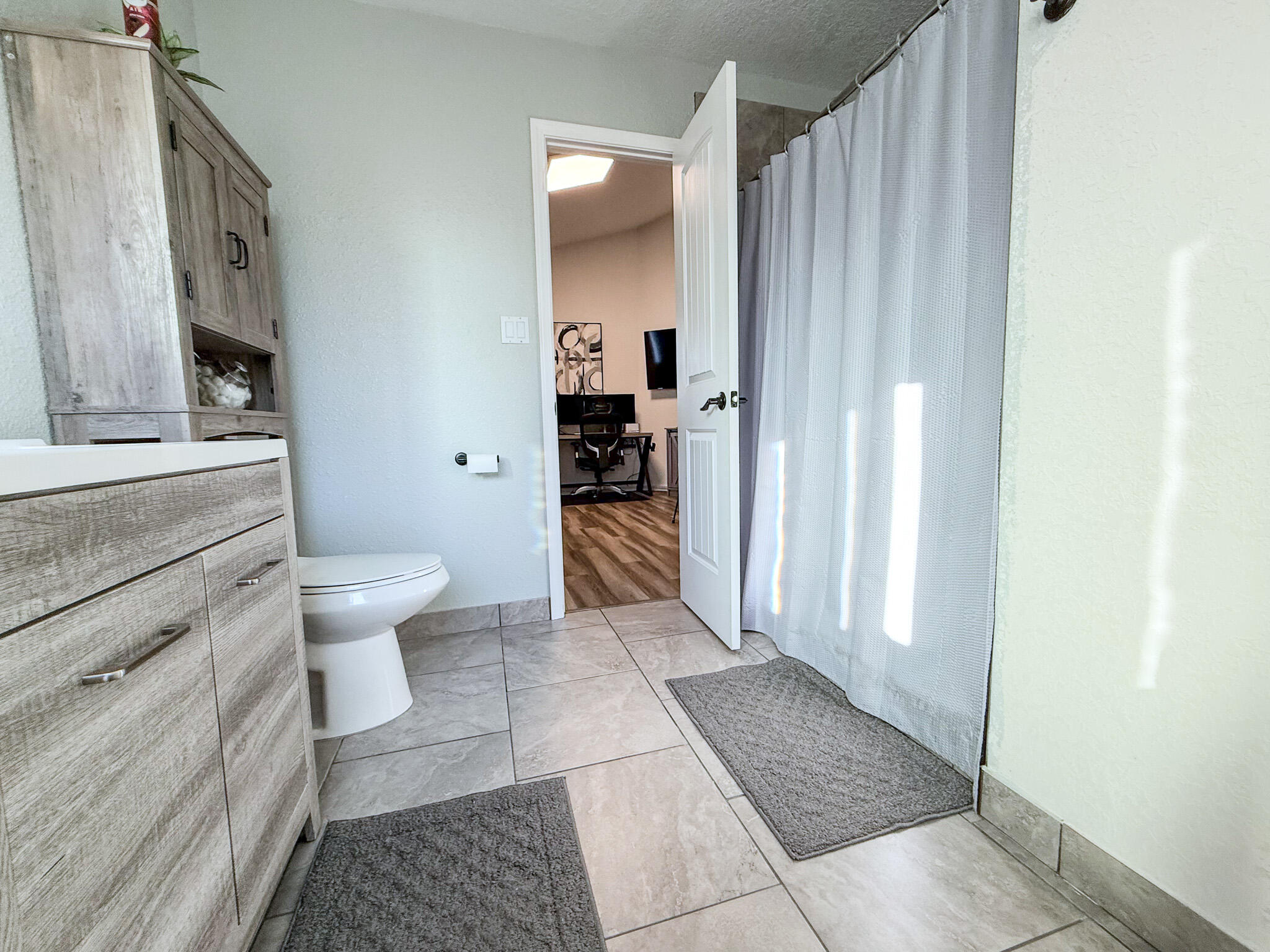5813 IRVING Boulevard NW