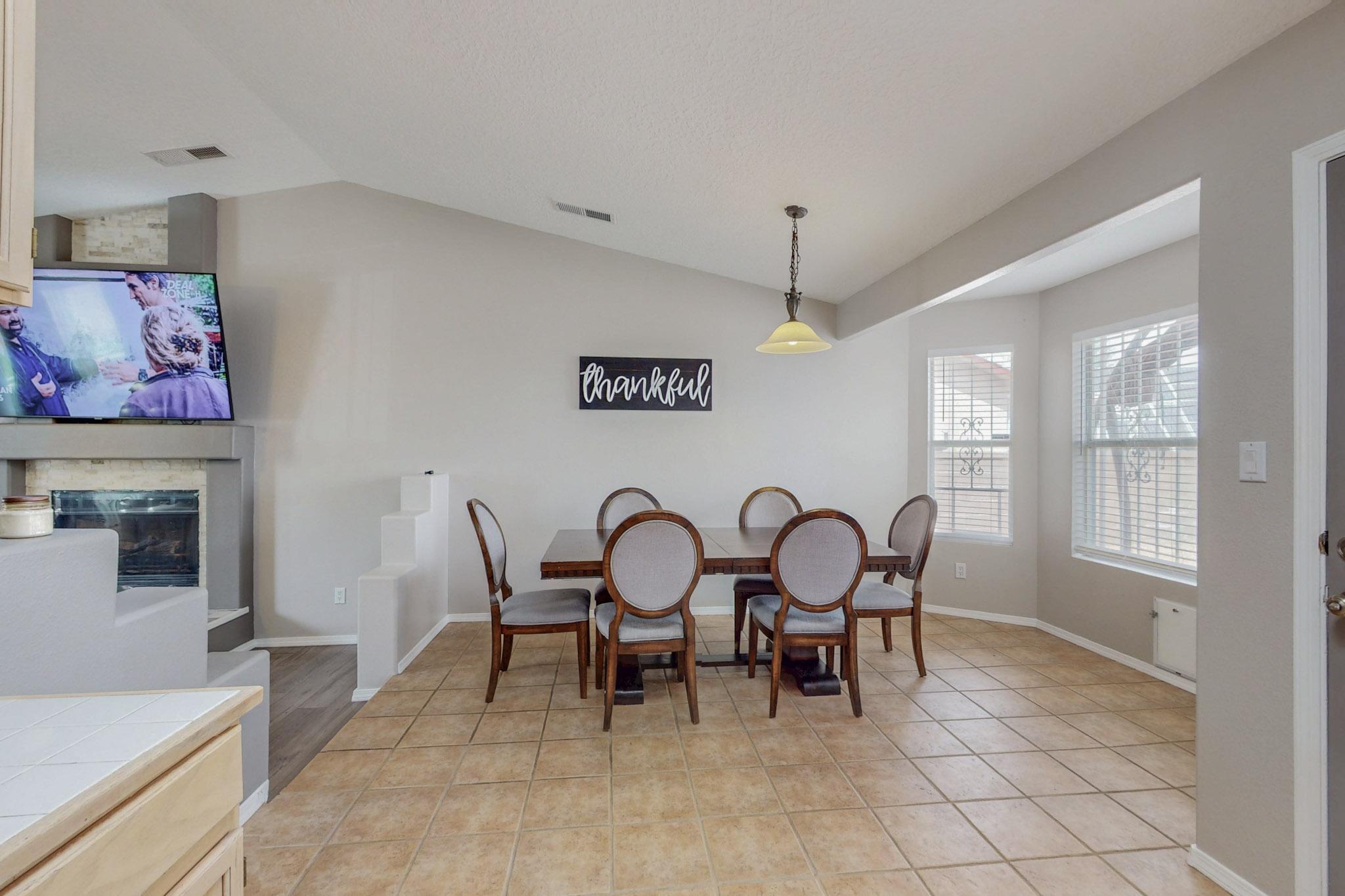 2120 PASEO DE LADERA NW