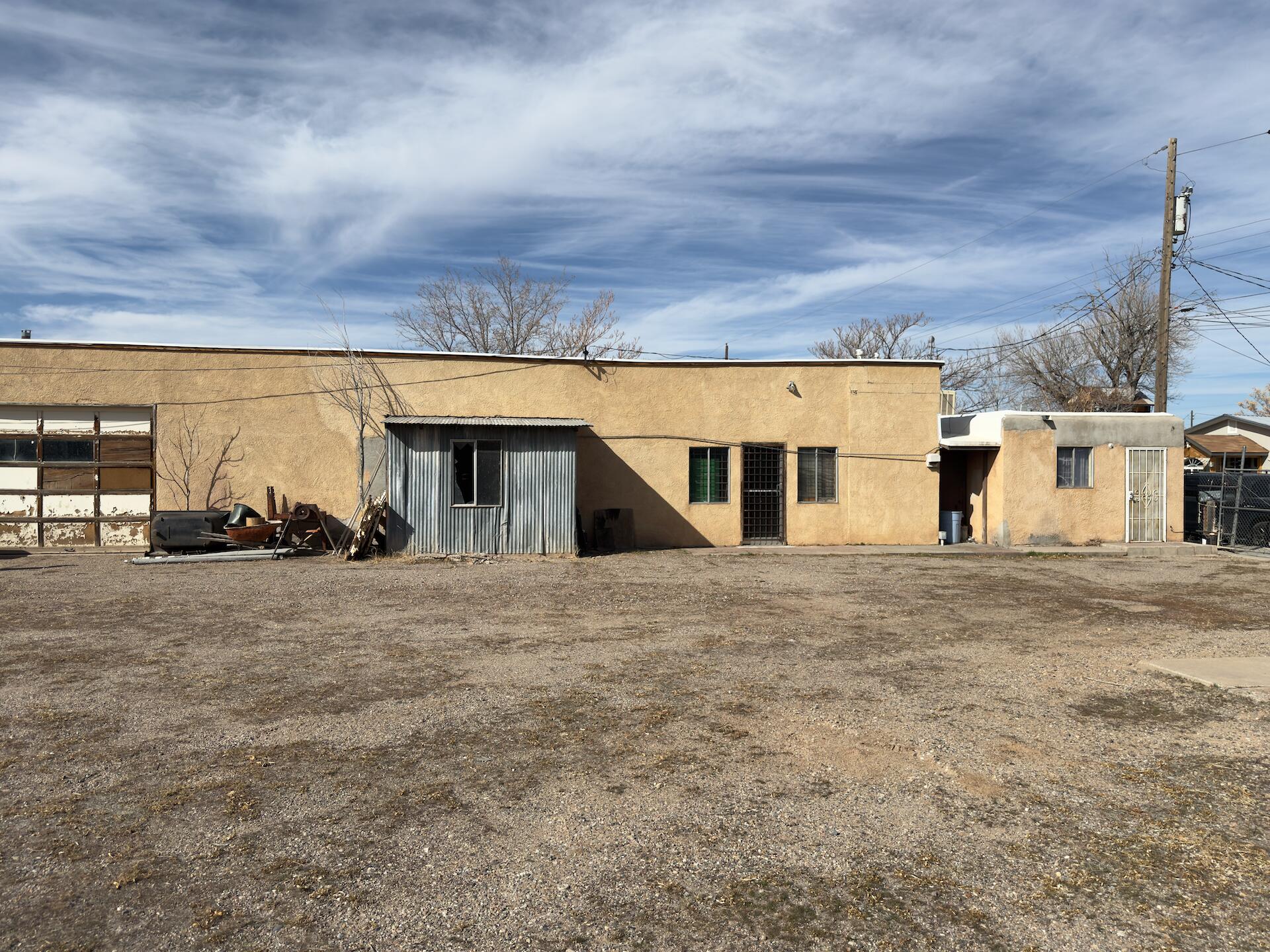 16 Phoenix Avenue NW