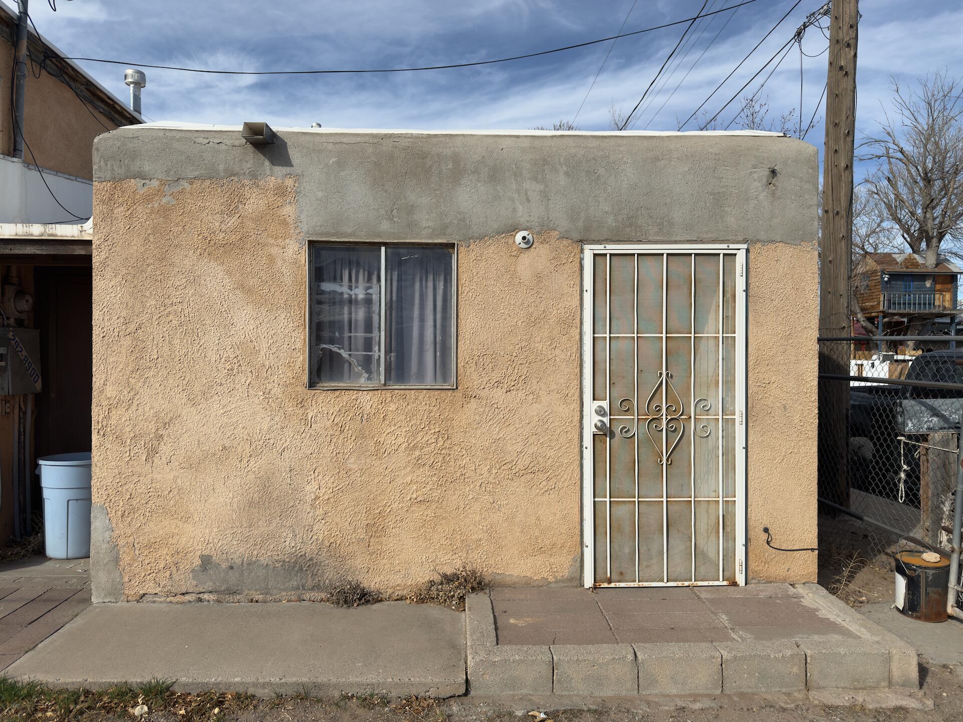 16 Phoenix Avenue NW