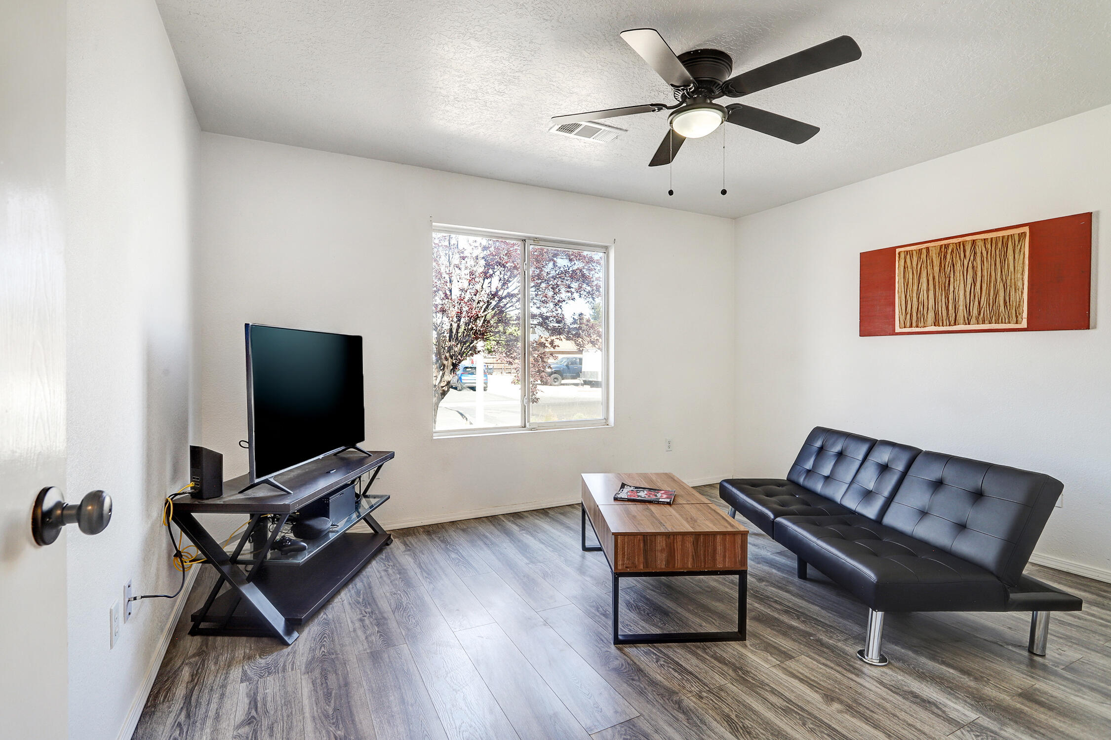 2216 Desert Wood Drive SW
