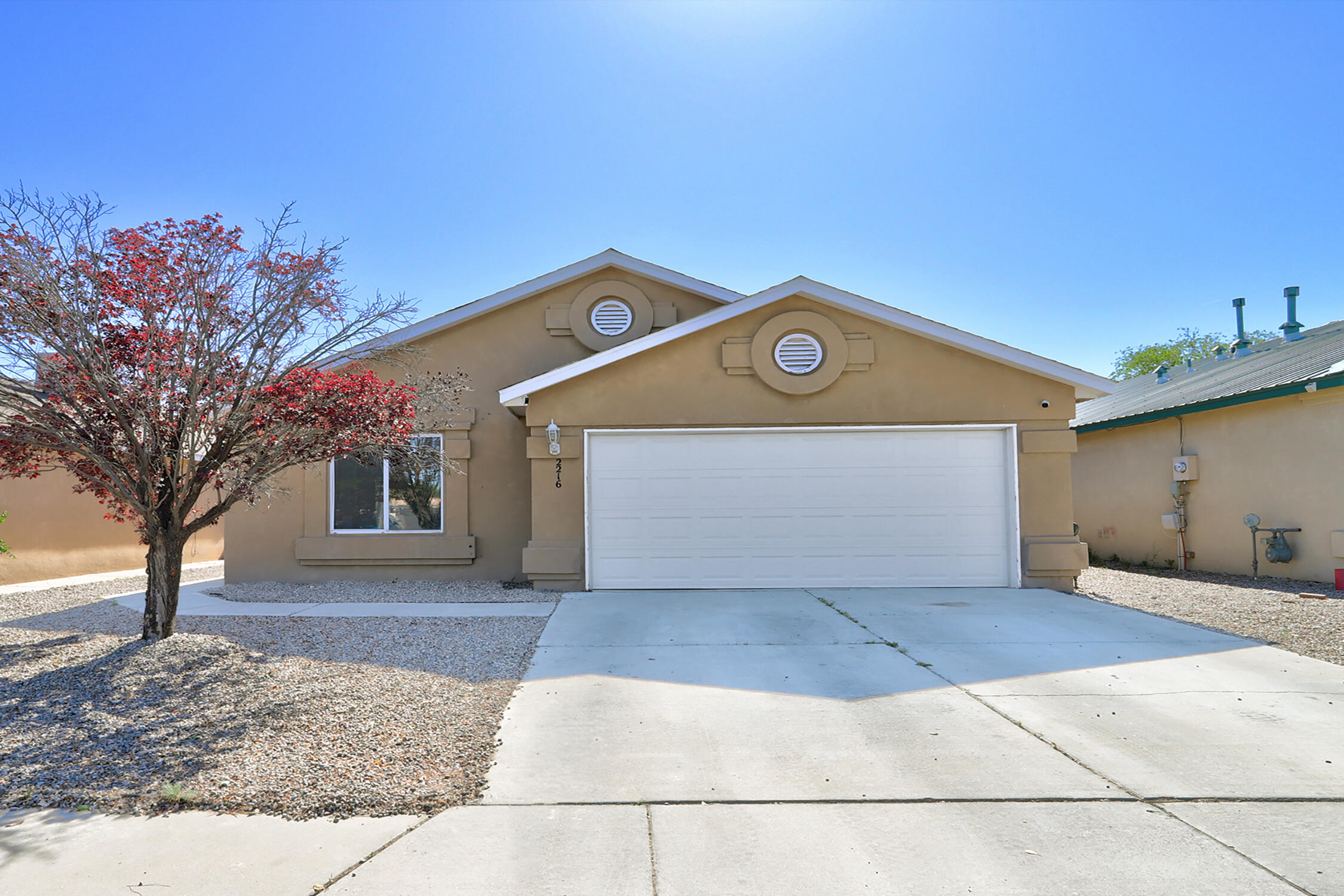 2216 Desert Wood Drive SW