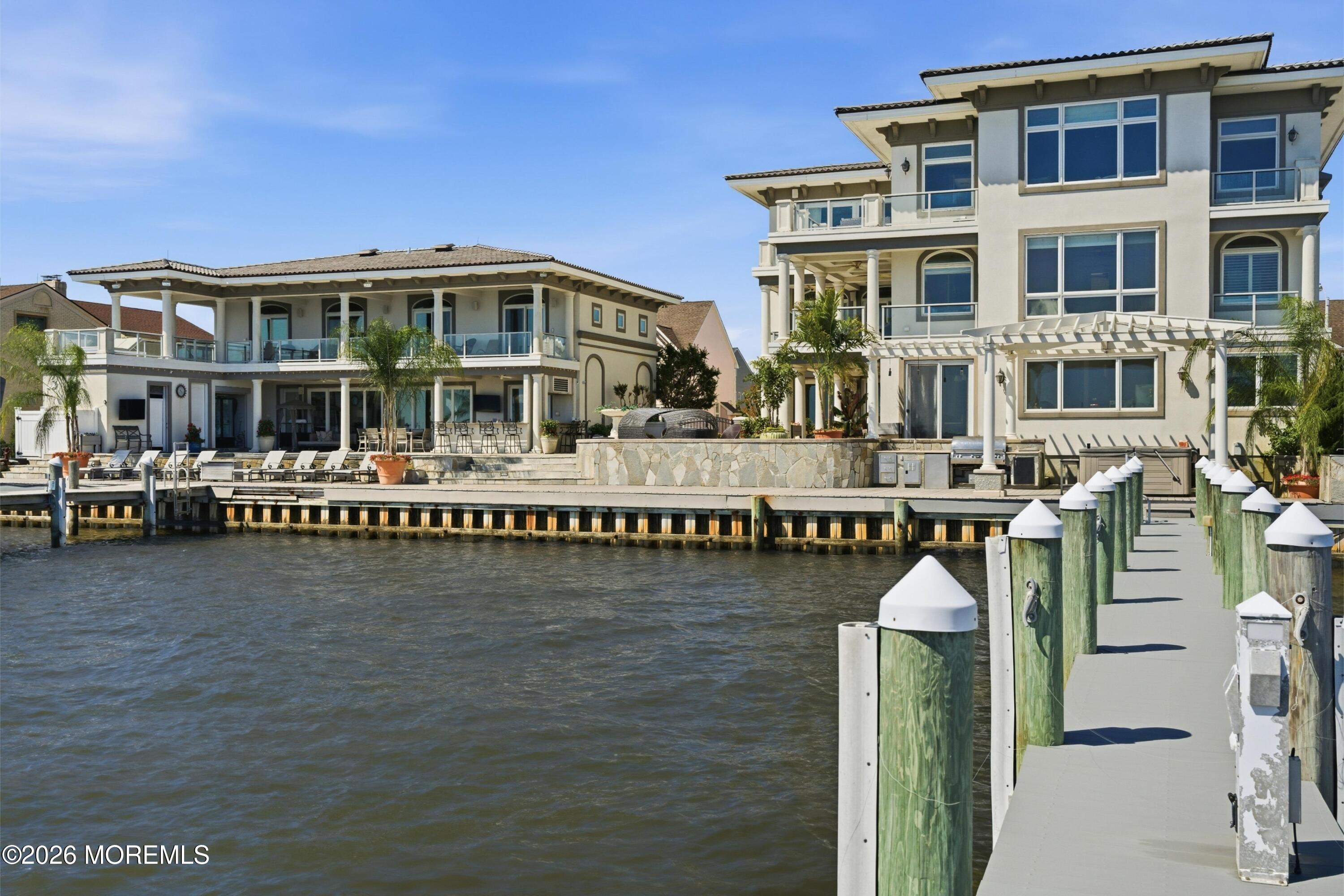 3331-3333 Long Point Drive