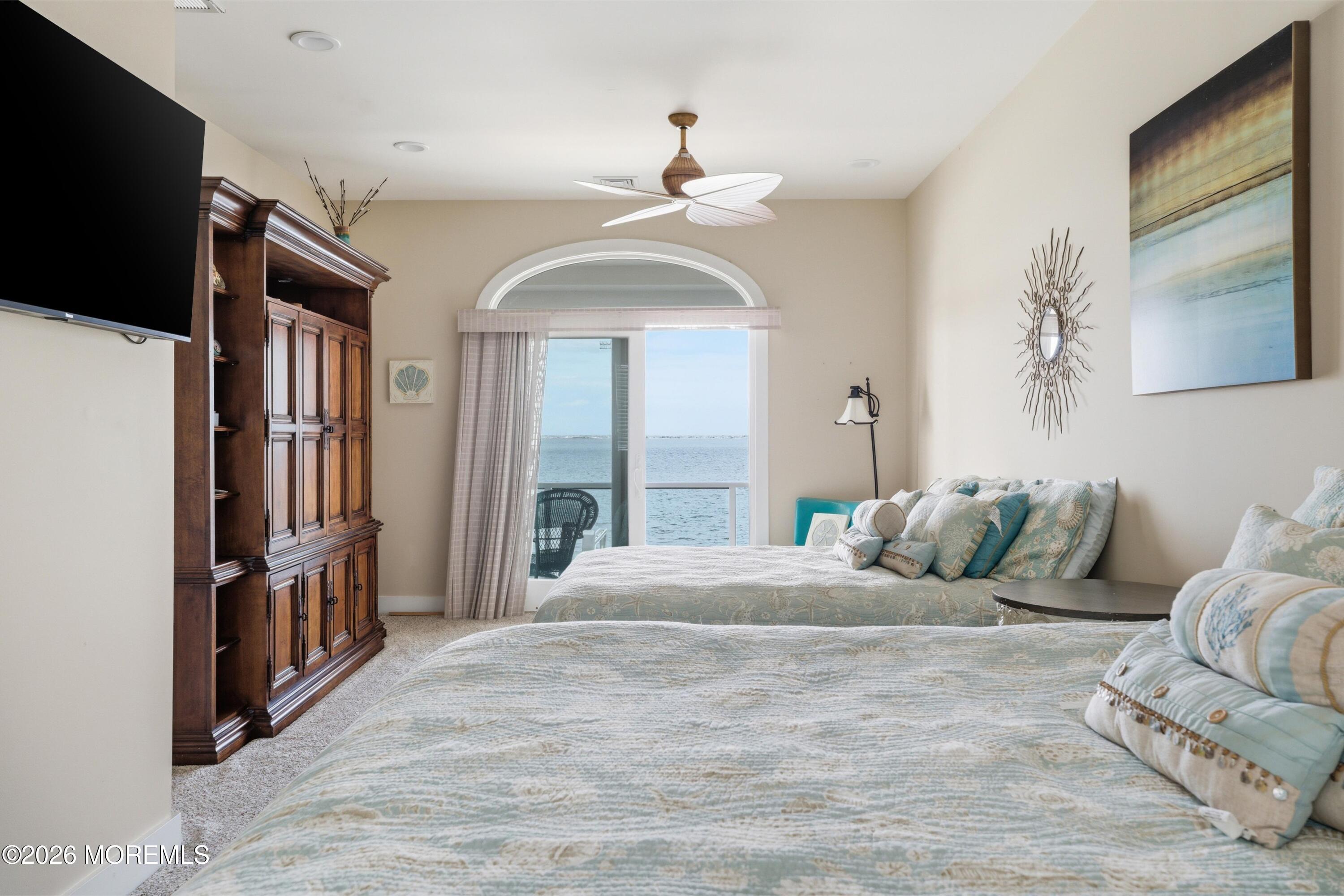 3331-3333 Long Point Drive