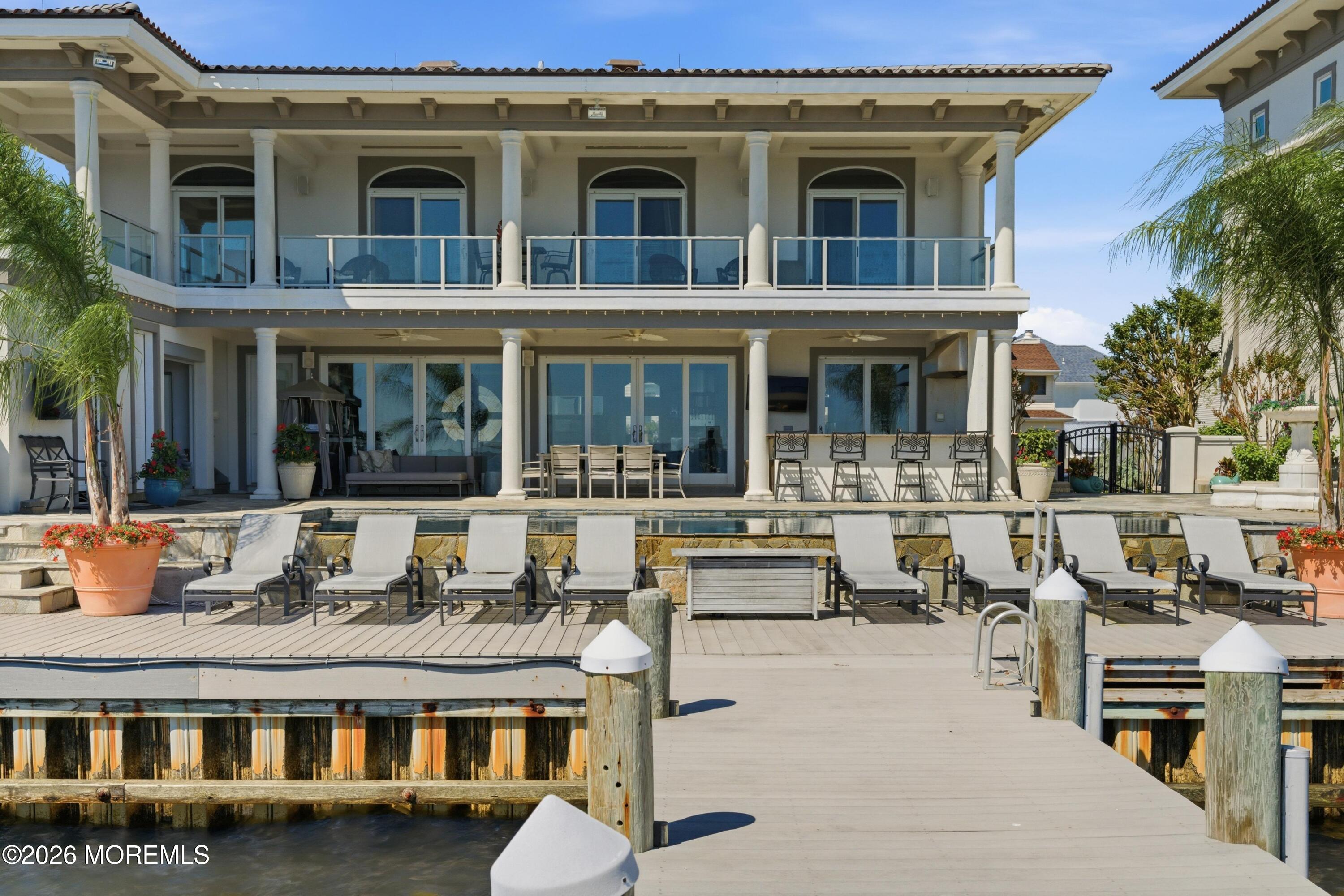 3331-3333 Long Point Drive