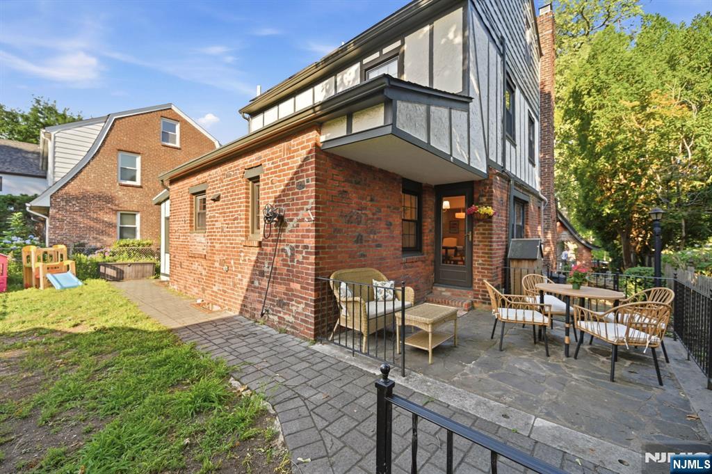 23 Park Drive