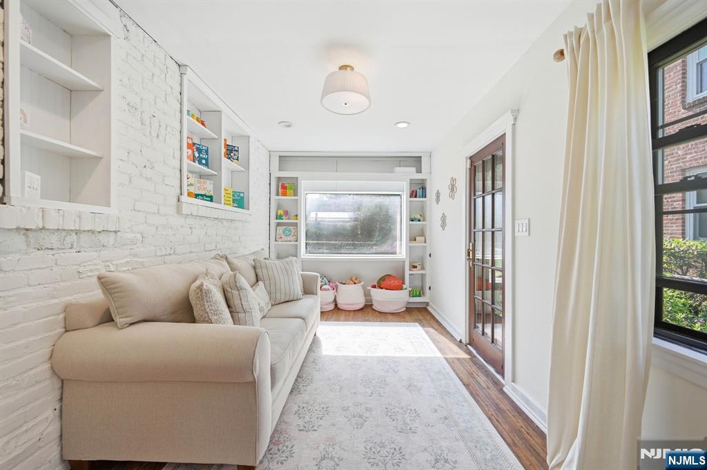 23 Park Drive