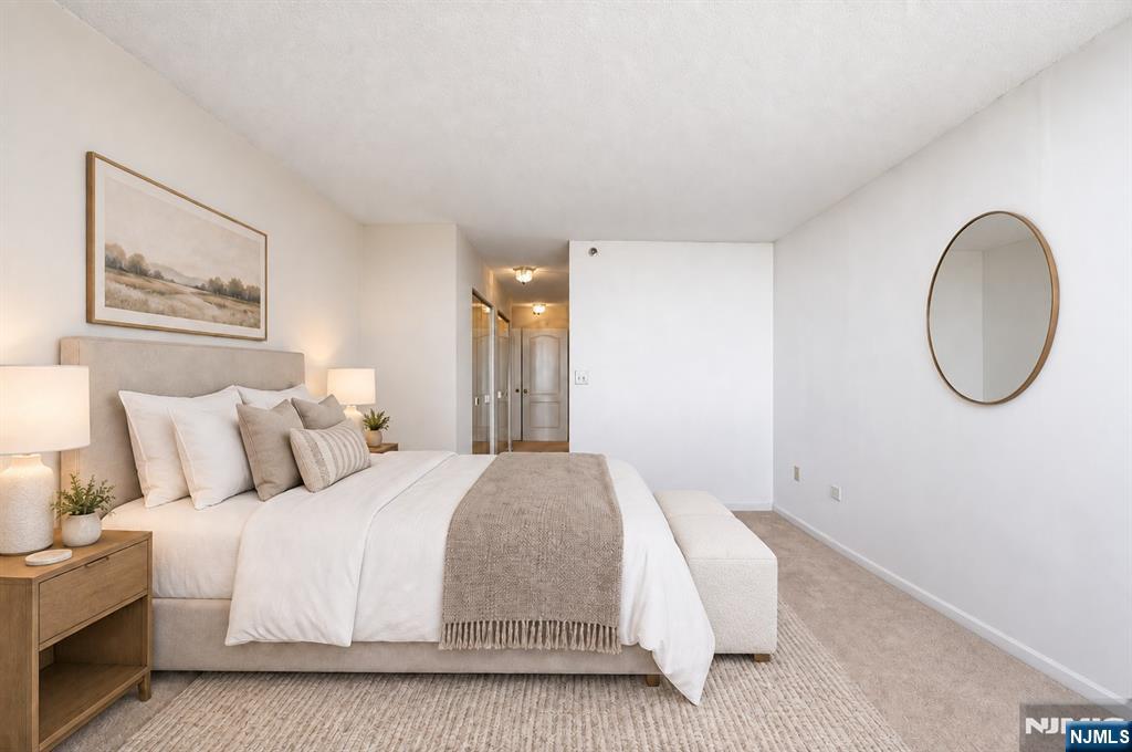10 Smith Manor Boulevard