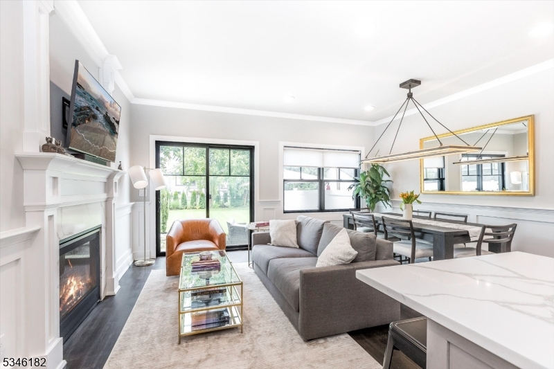 17A SPRING STREET